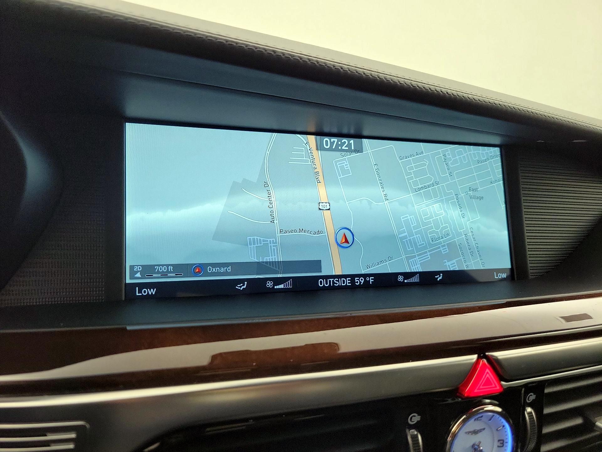 Thumbnail: 2019 Genesis G90 - 14