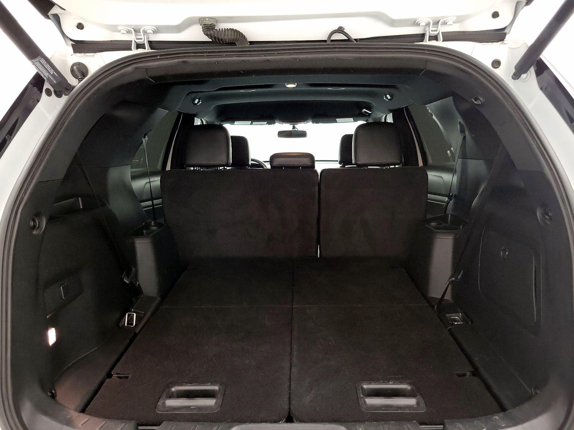 Thumbnail: 2019 Ford Explorer - 20