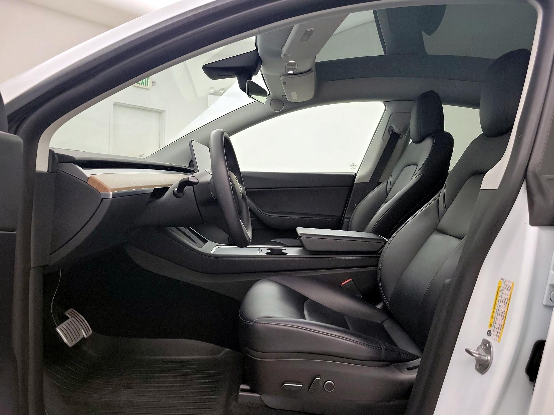 Thumbnail: 2022 Tesla Model Y - 11