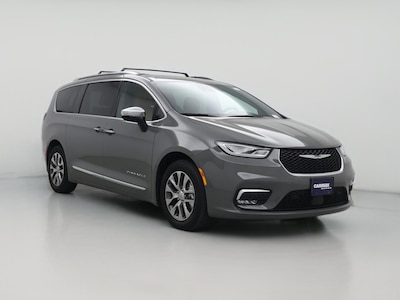 2023 Chrysler Pacifica Hybrid Pinnacle