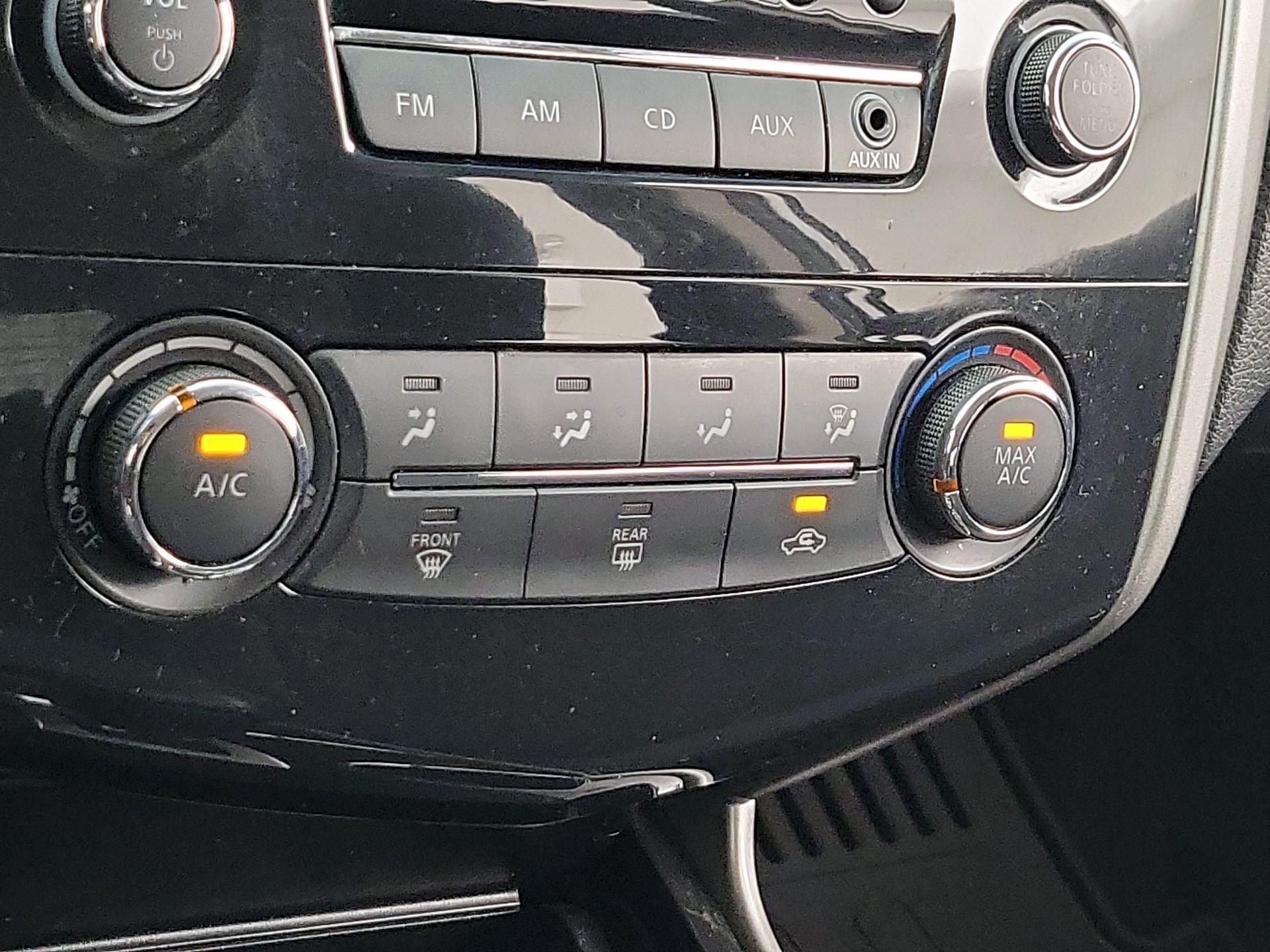 Thumbnail: 2014 Nissan Altima - 15