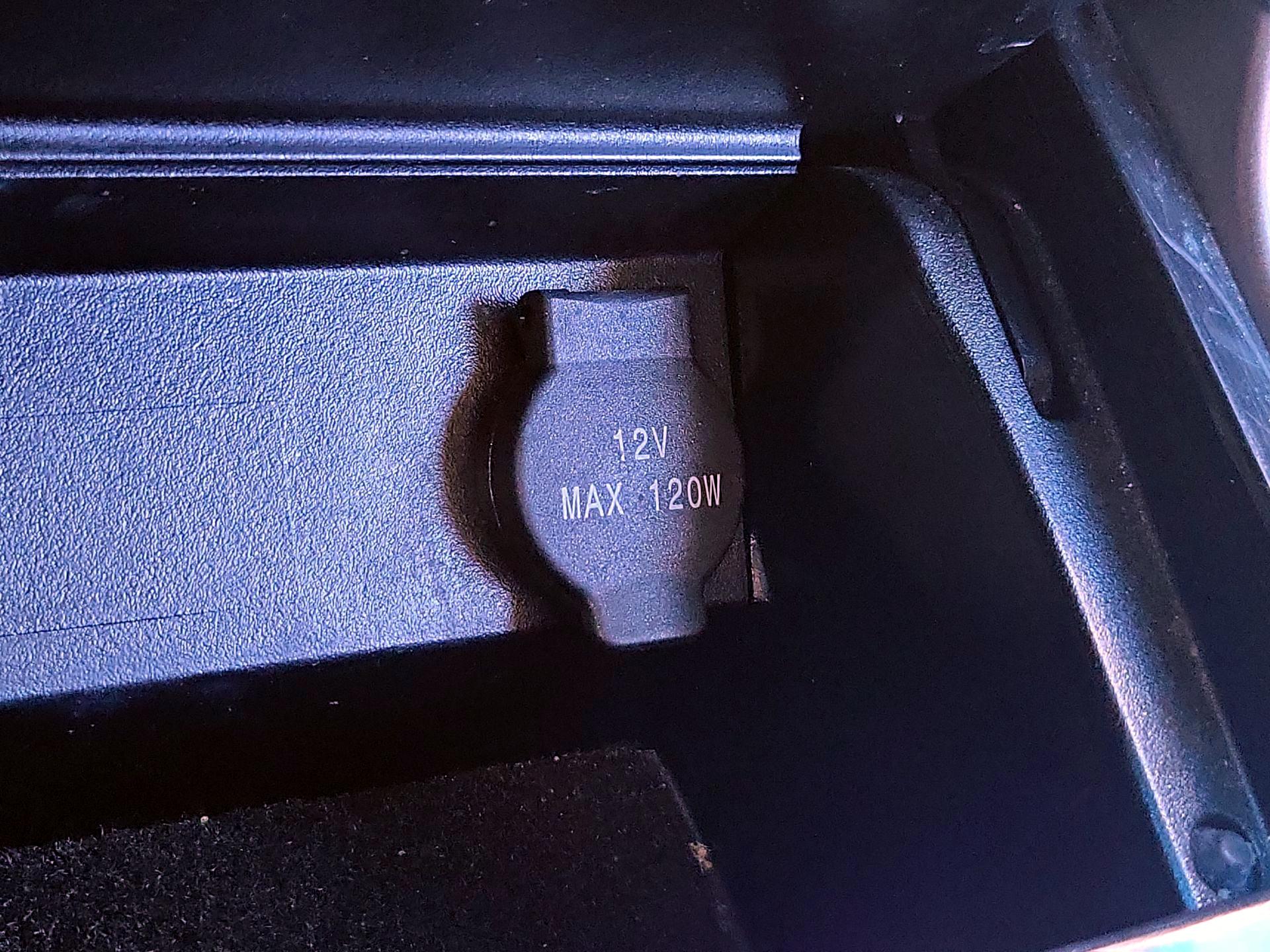 Thumbnail: 2014 Nissan Altima - 17