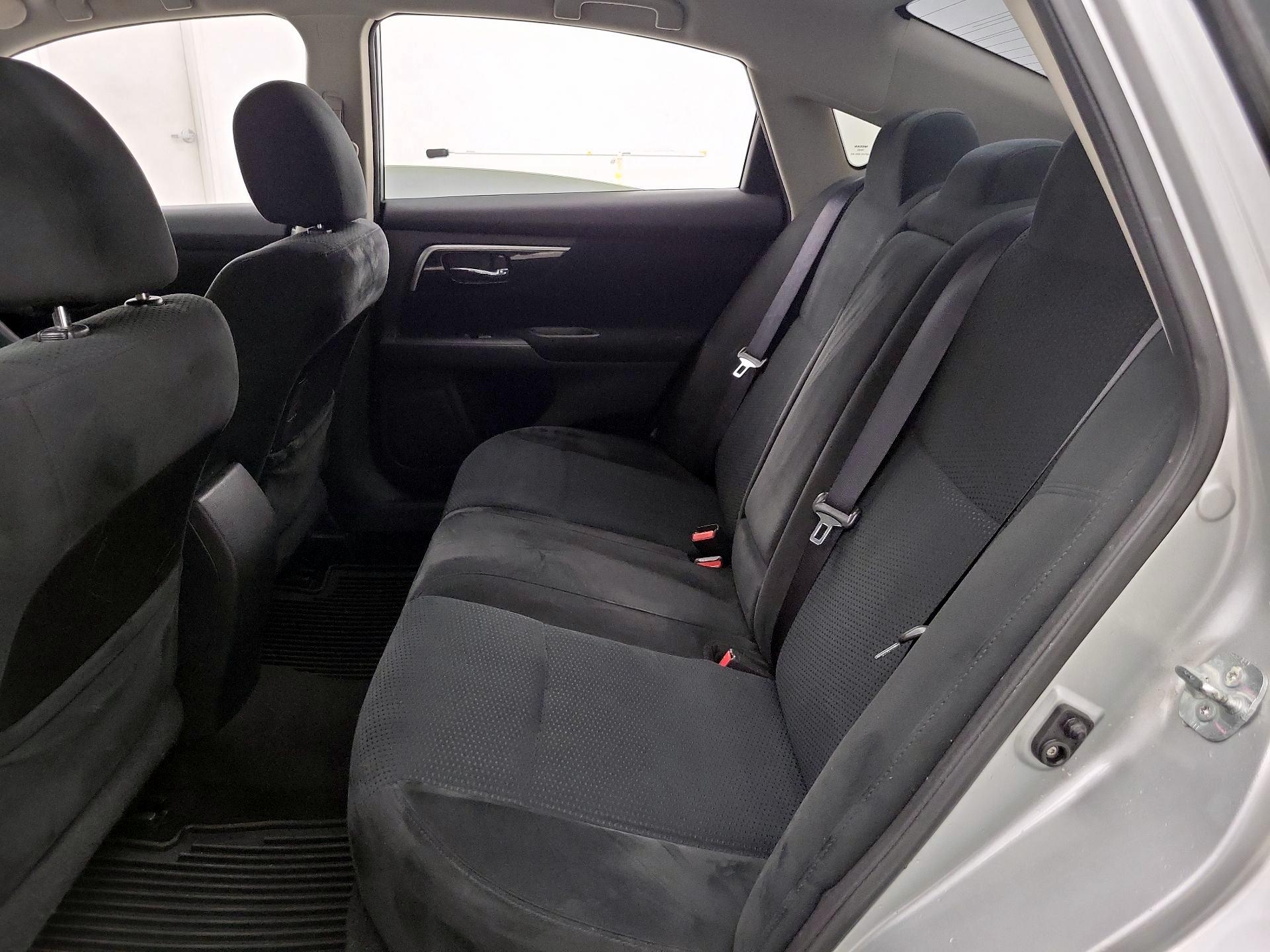 Thumbnail: 2014 Nissan Altima - 18