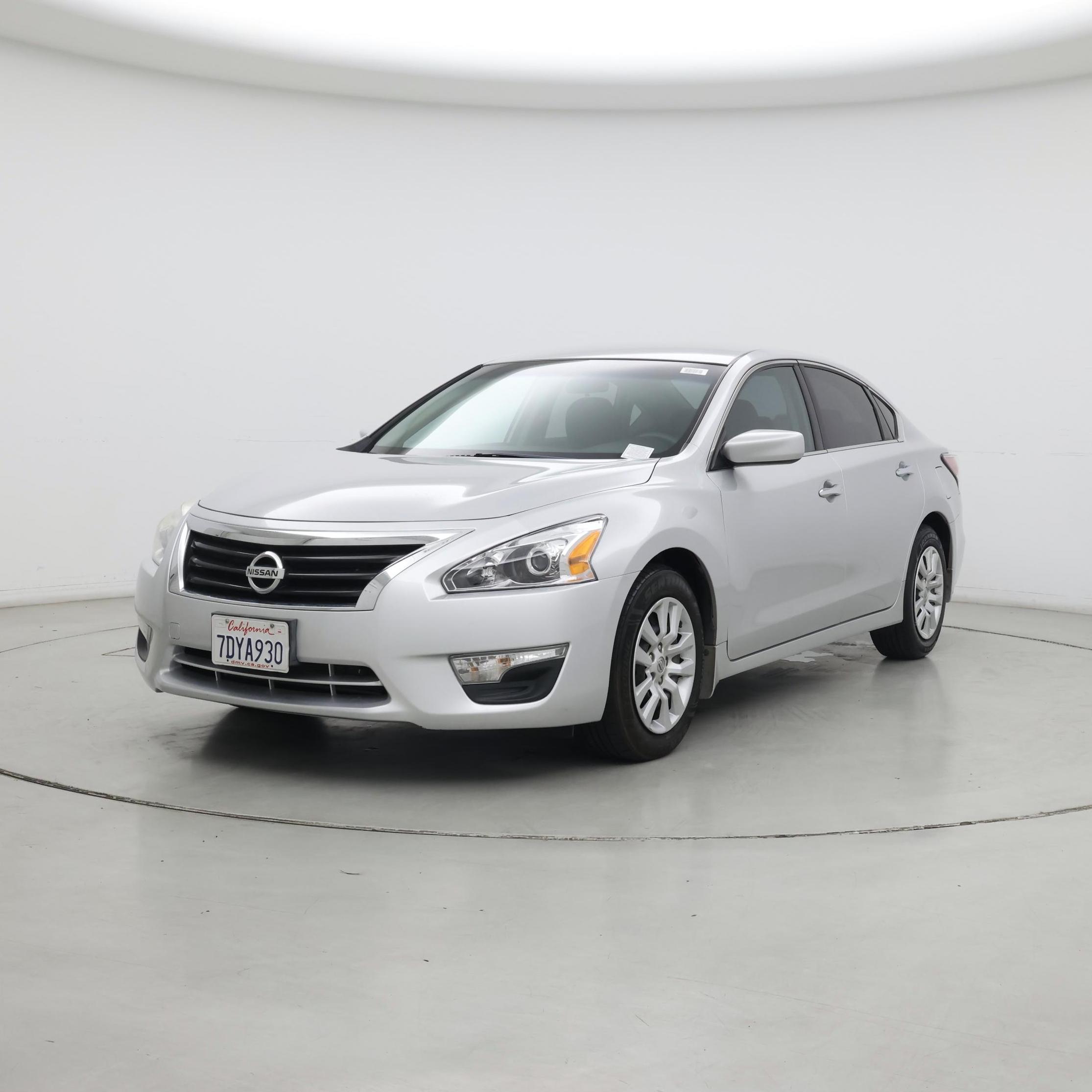 Thumbnail: 2014 Nissan Altima - 4