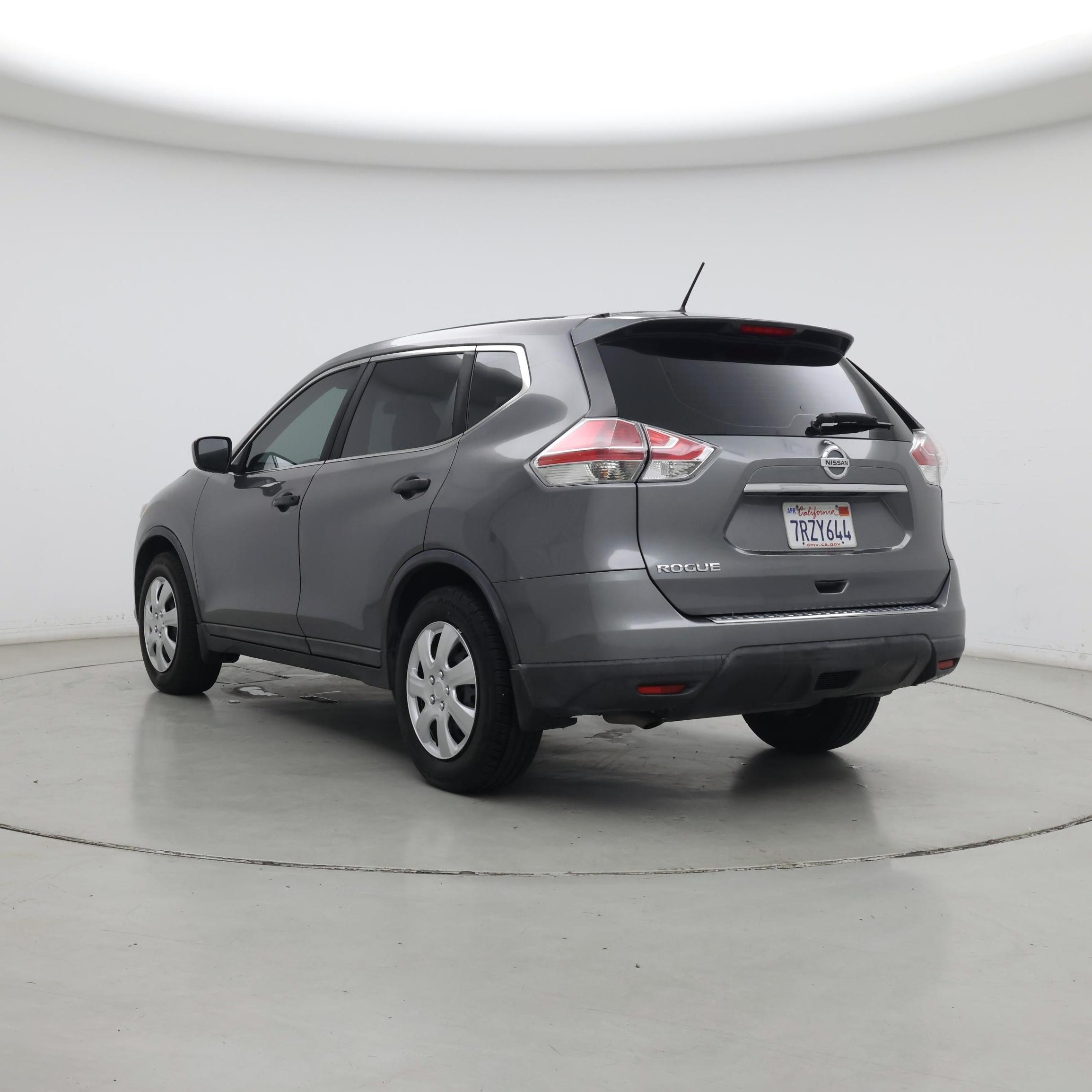 Thumbnail: 2016 Nissan Rogue - 2