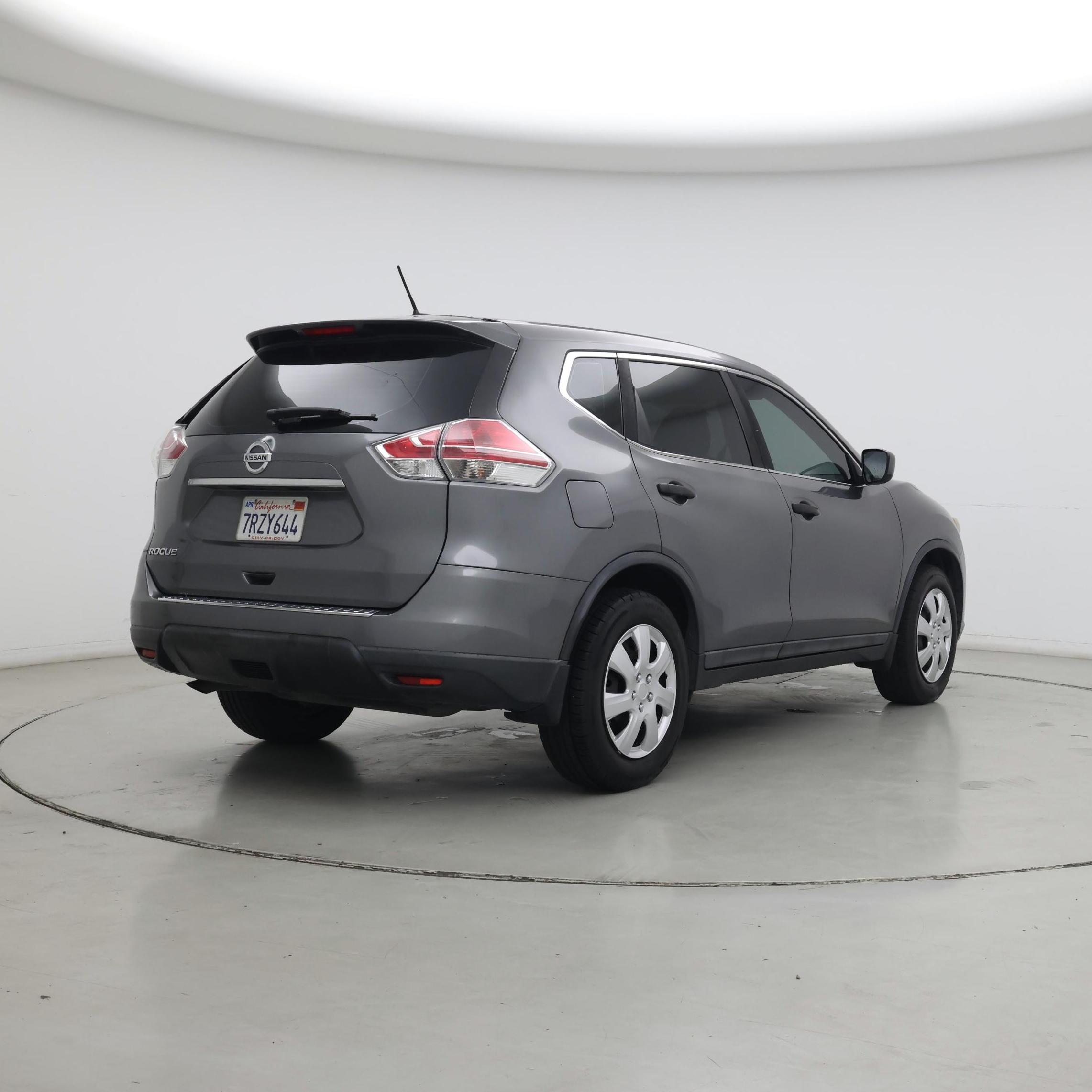 Thumbnail: 2016 Nissan Rogue - 8