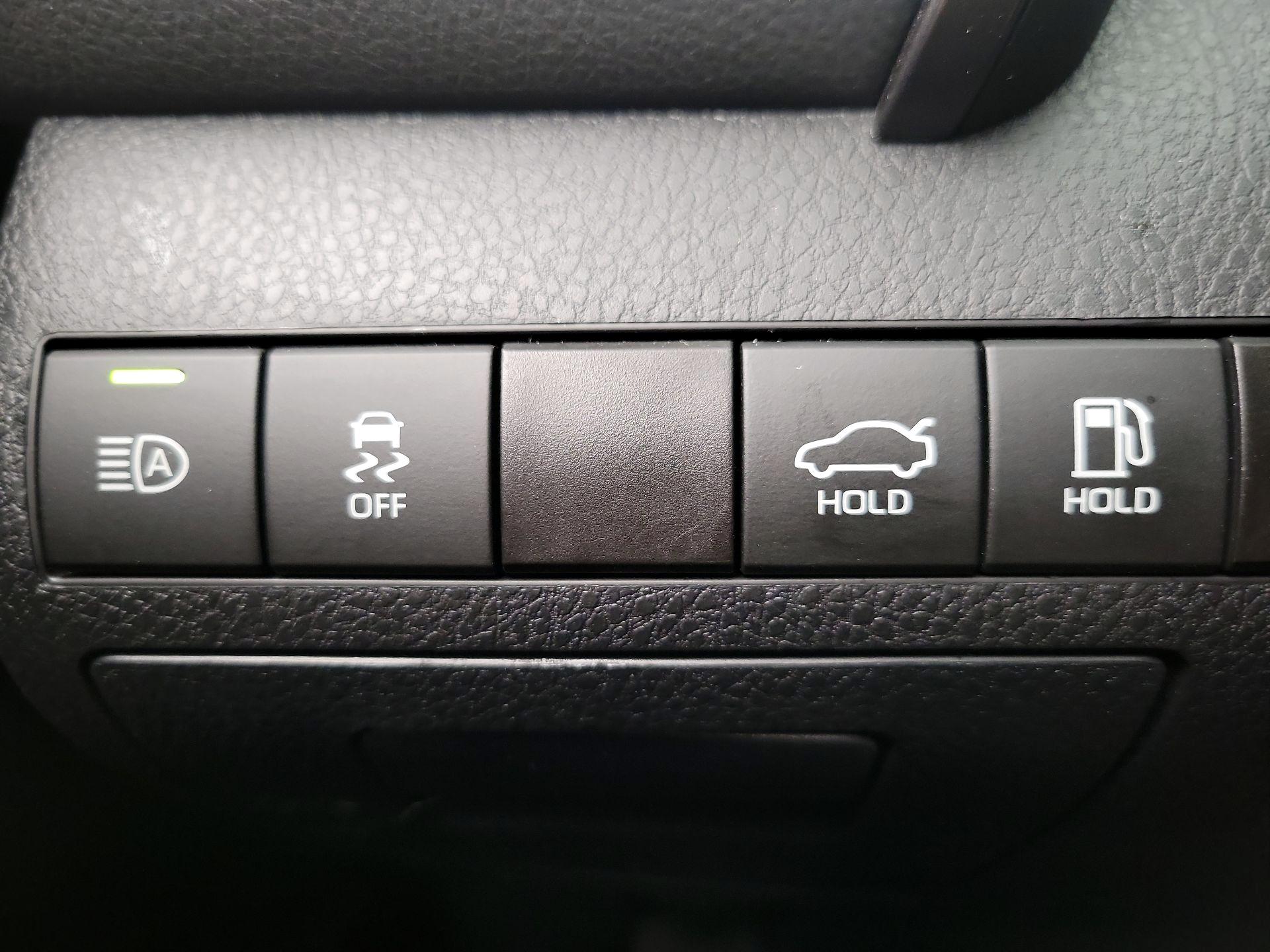 Thumbnail: 2024 Toyota Camry - 13