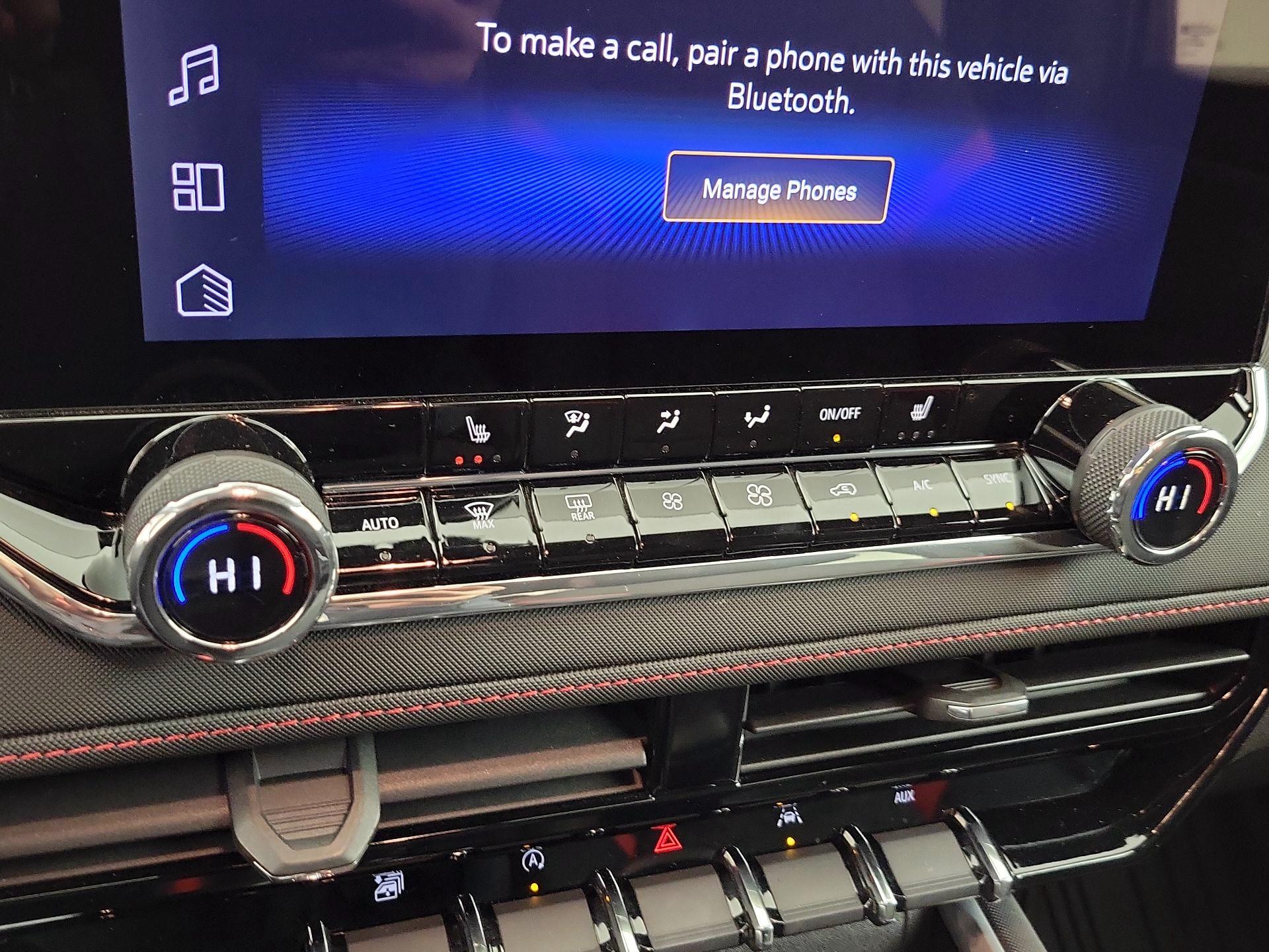 Thumbnail: 2023 Chevrolet Colorado - 16