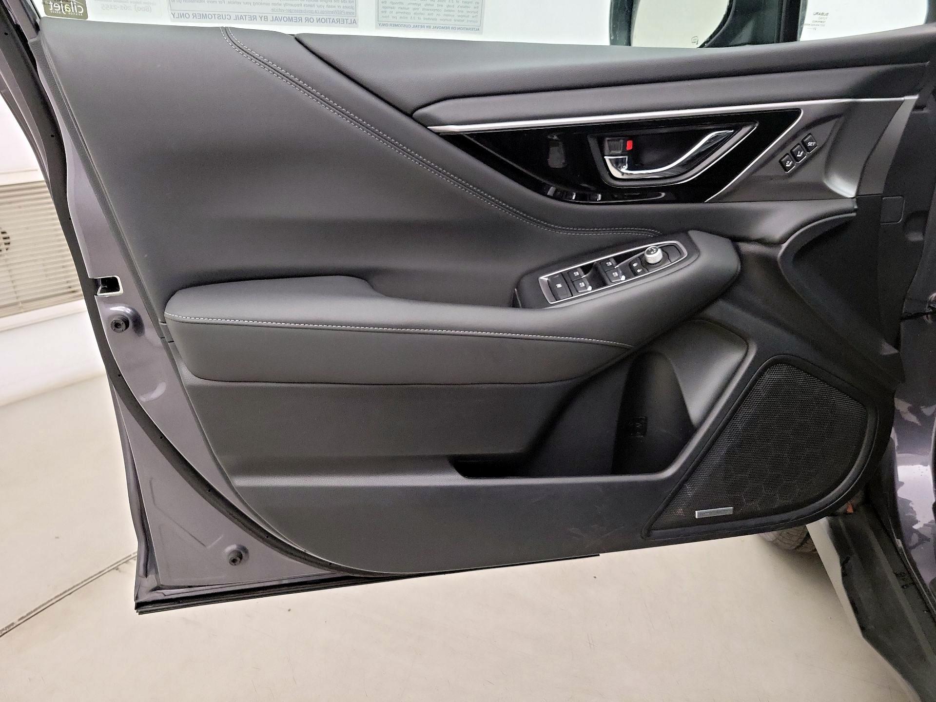 Thumbnail: 2022 Subaru Outback - 12