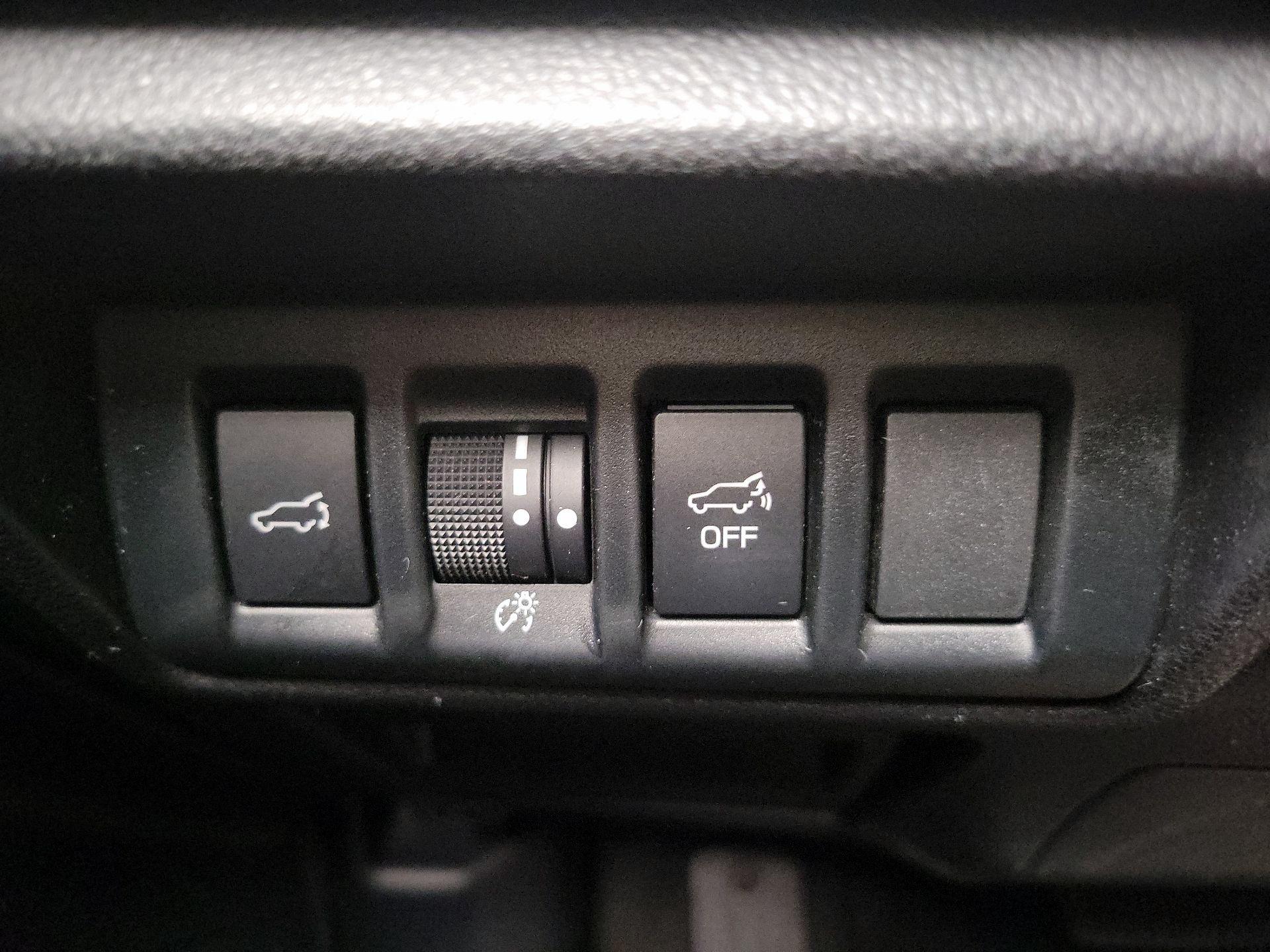 Thumbnail: 2022 Subaru Outback - 13