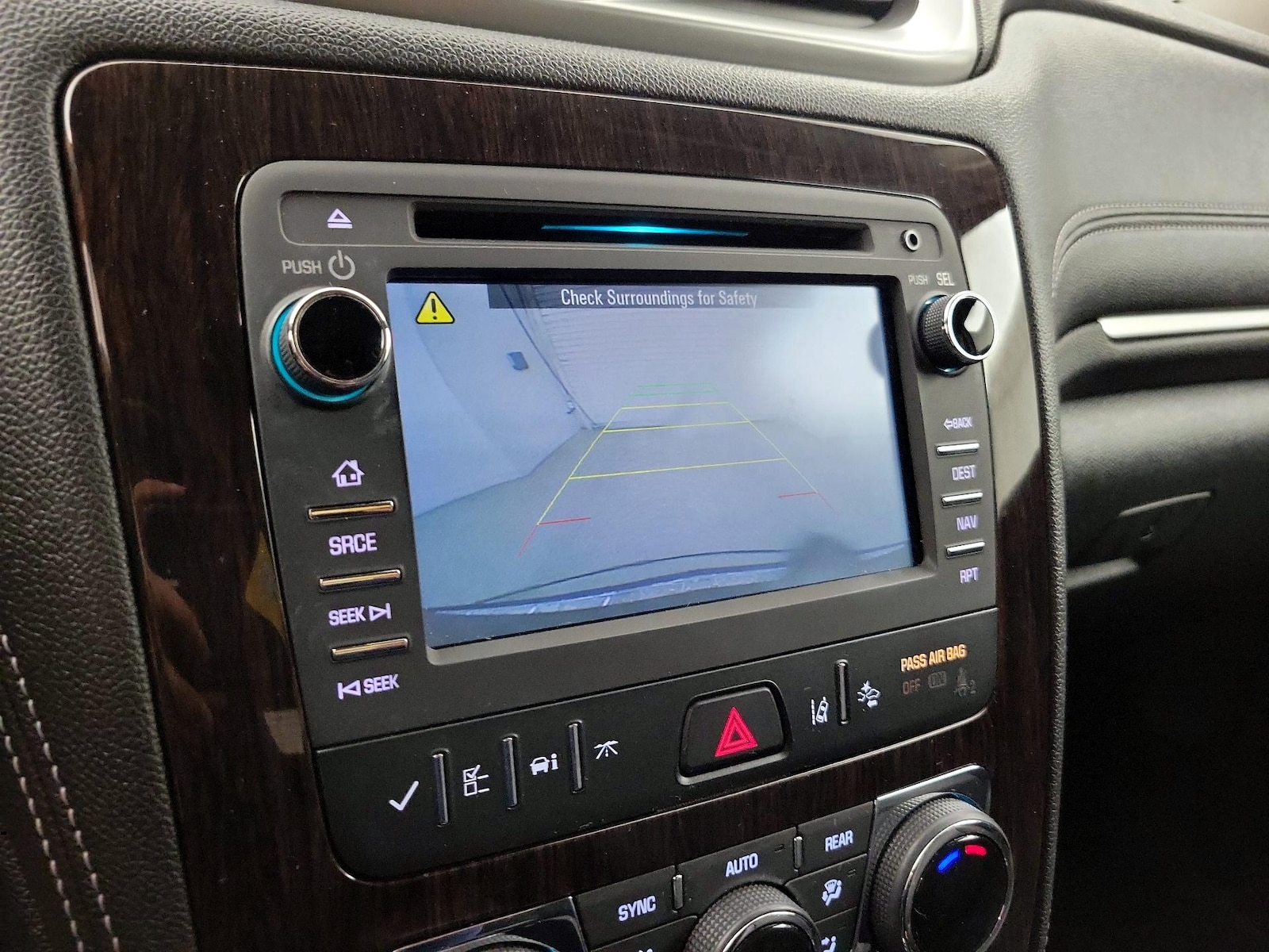 2017 Chevrolet Traverse Premier - Photo 15