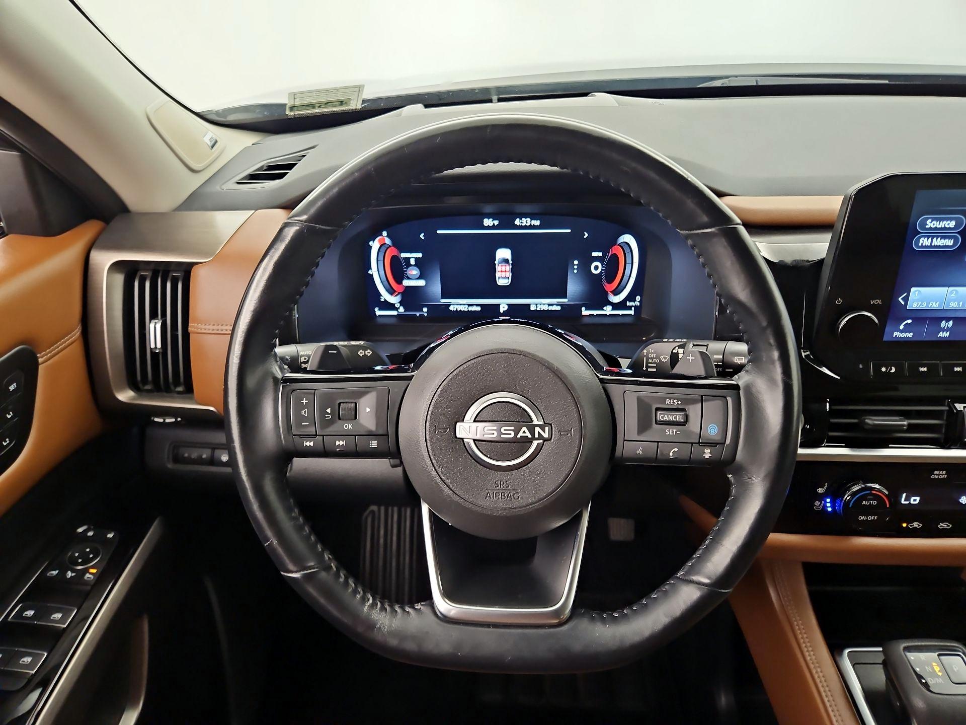Thumbnail: 2023 Nissan Pathfinder - 10
