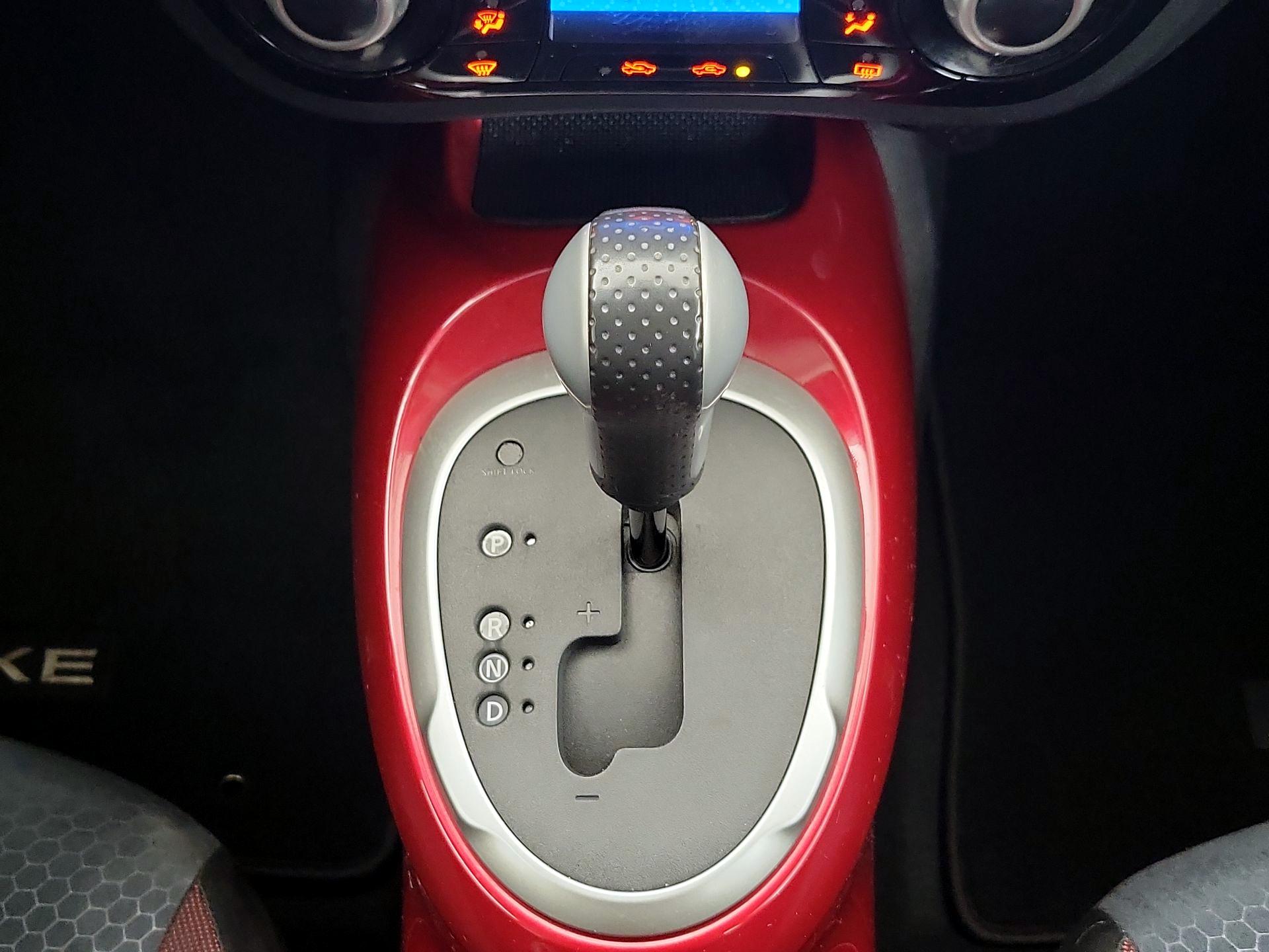 Thumbnail: 2015 Nissan Juke - 18