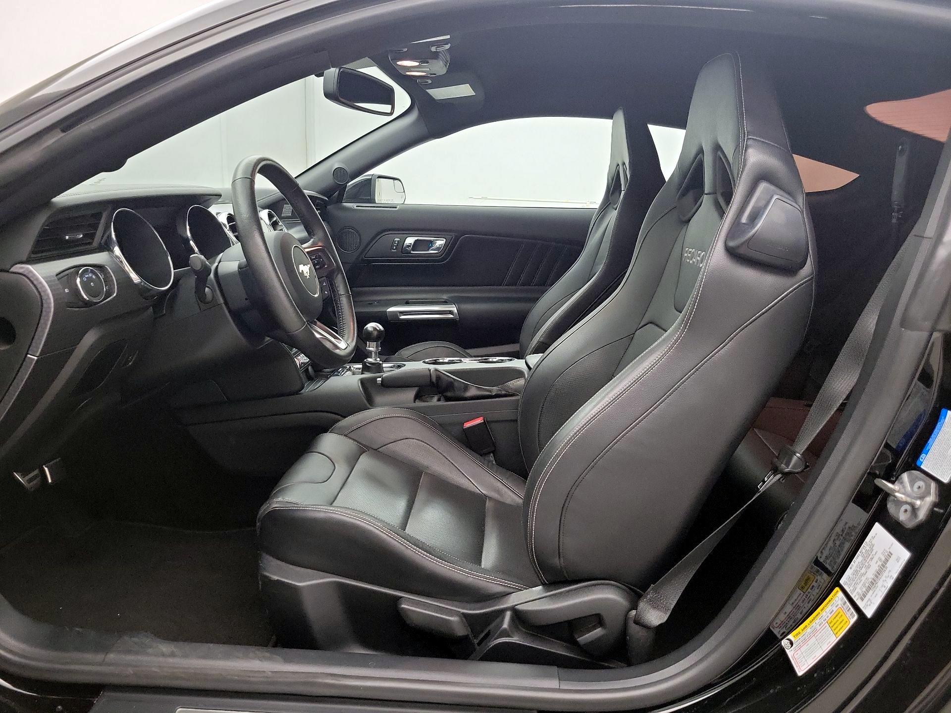 Thumbnail: 2016 Ford Mustang - 11