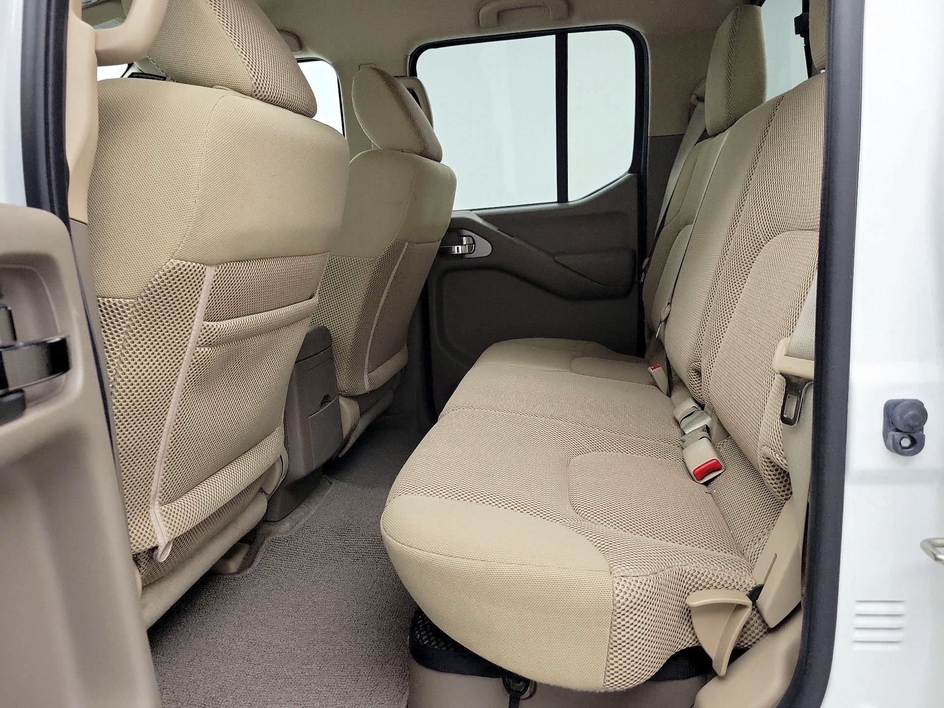 Thumbnail: 2016 Nissan Frontier - 19