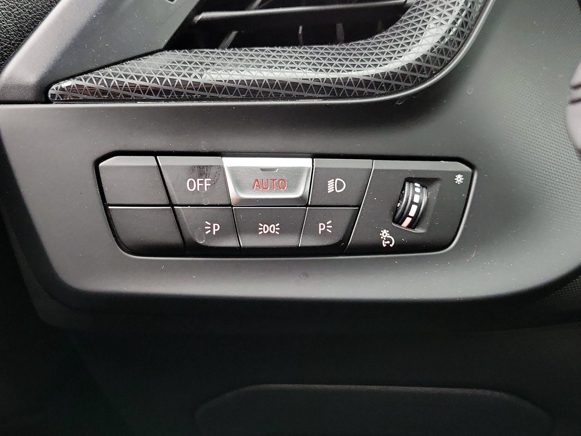 Thumbnail: 2022 BMW 2 Series - 13