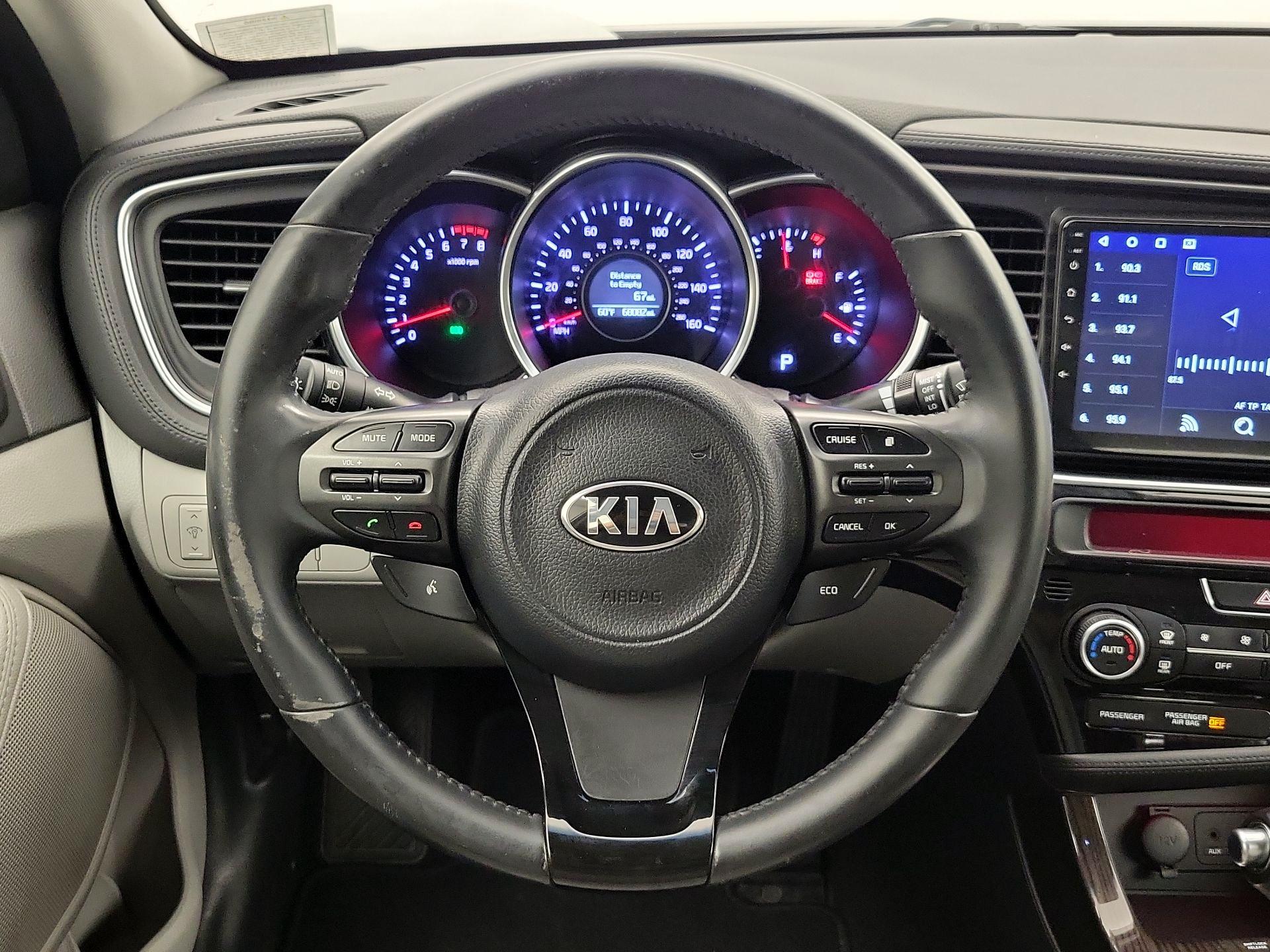 Thumbnail: 2014 Kia Optima - 10