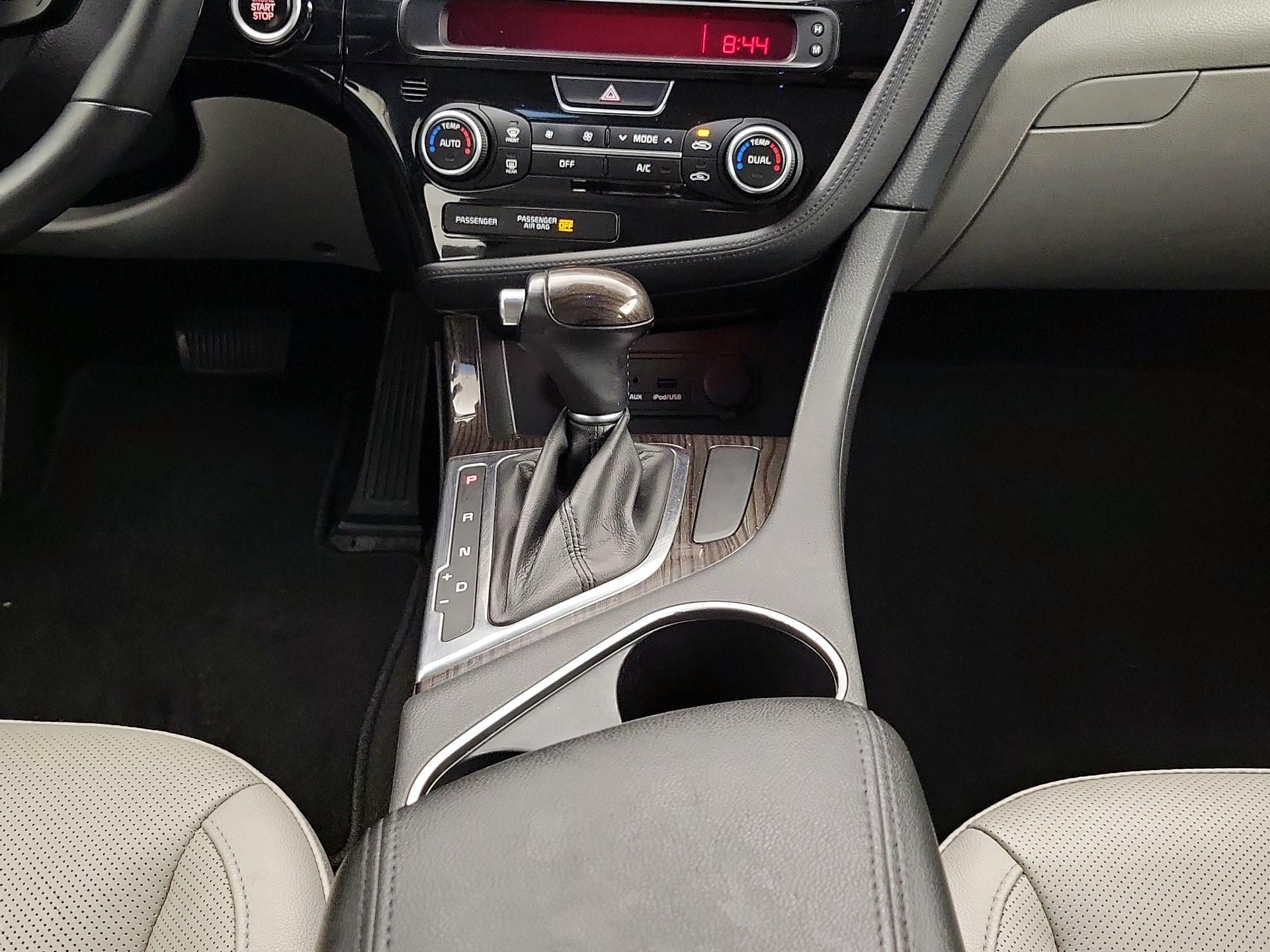 Thumbnail: 2014 Kia Optima - 17