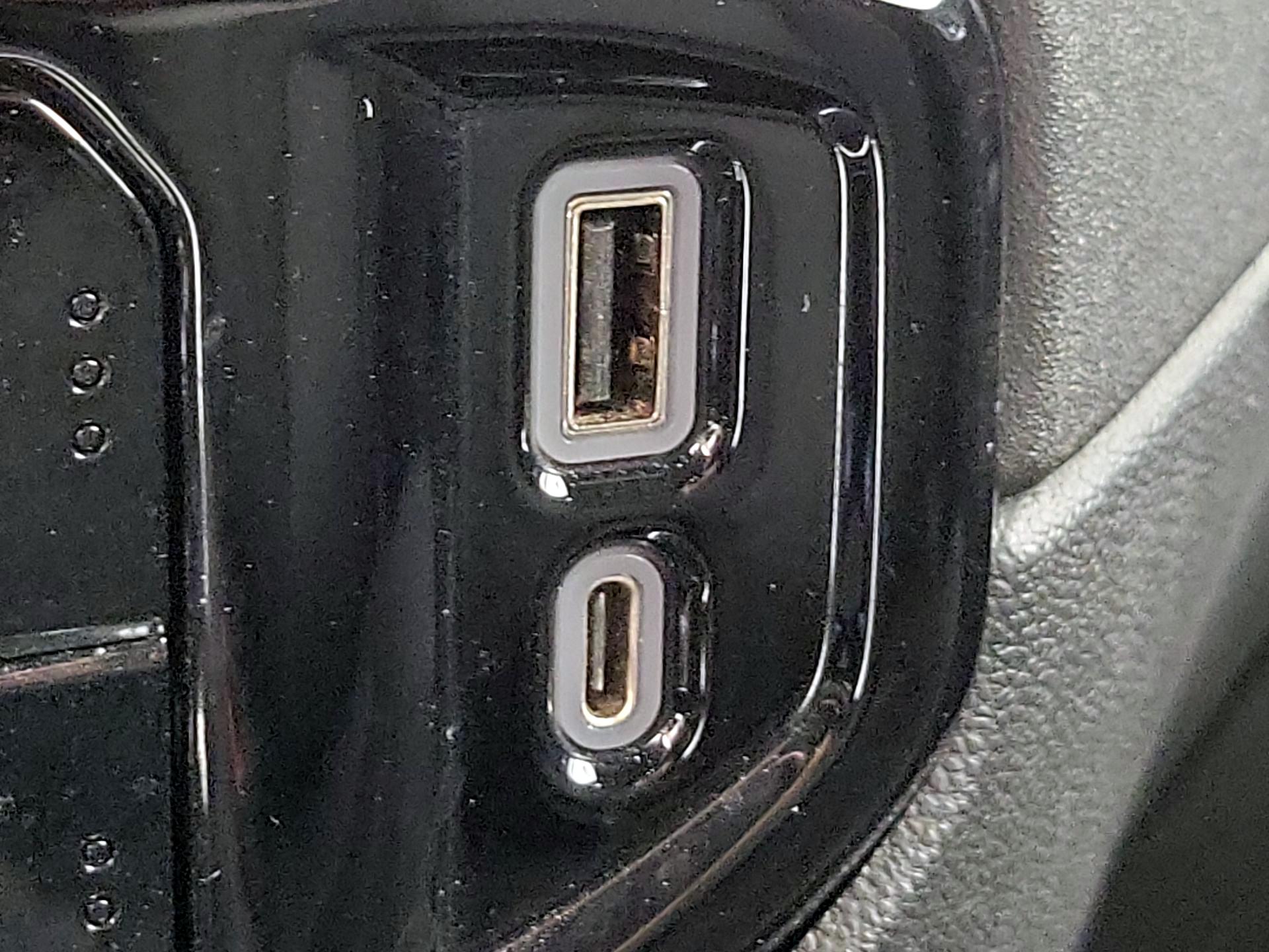 Thumbnail: 2022 GMC Sierra 1500 - 19