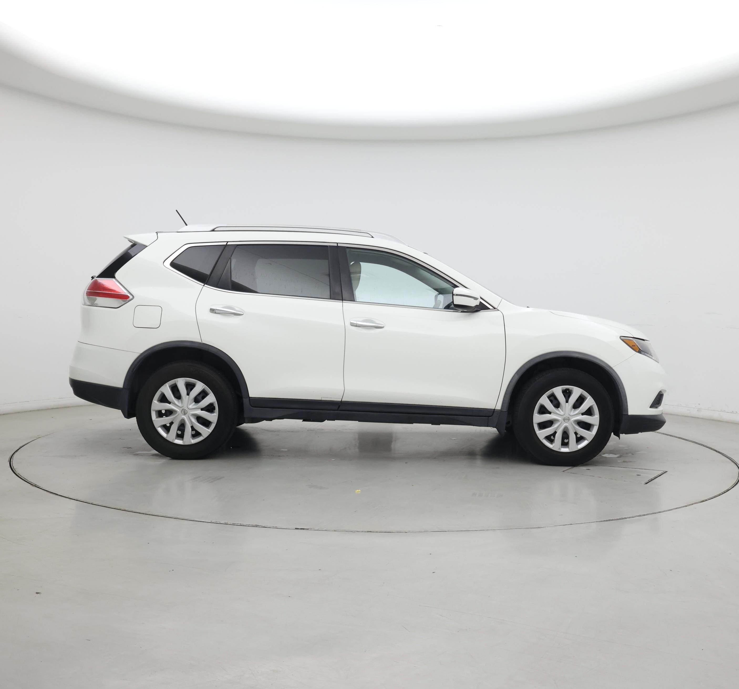 Thumbnail: 2016 Nissan Rogue - 7