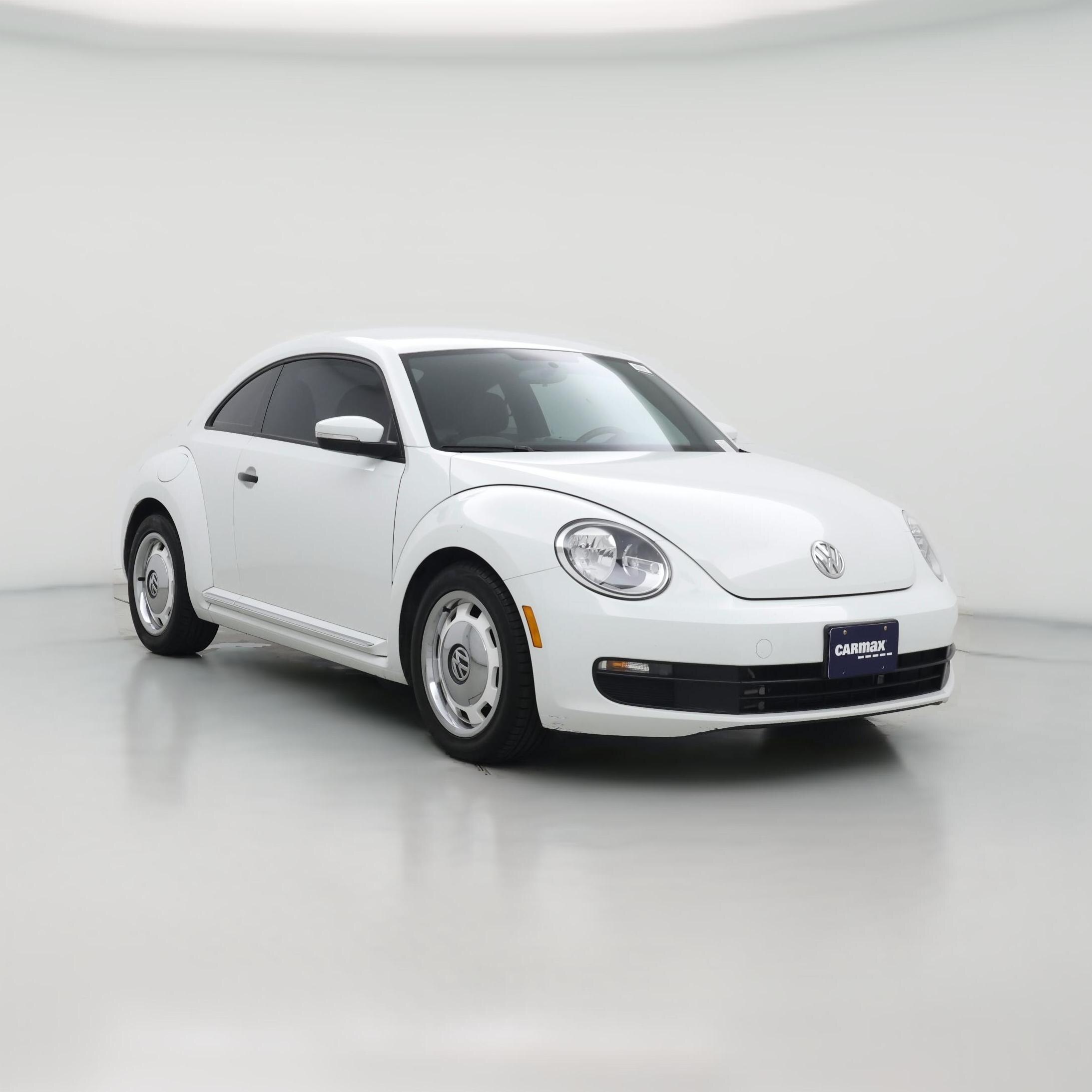 Thumbnail: 2015 Volkswagen Beetle - 1