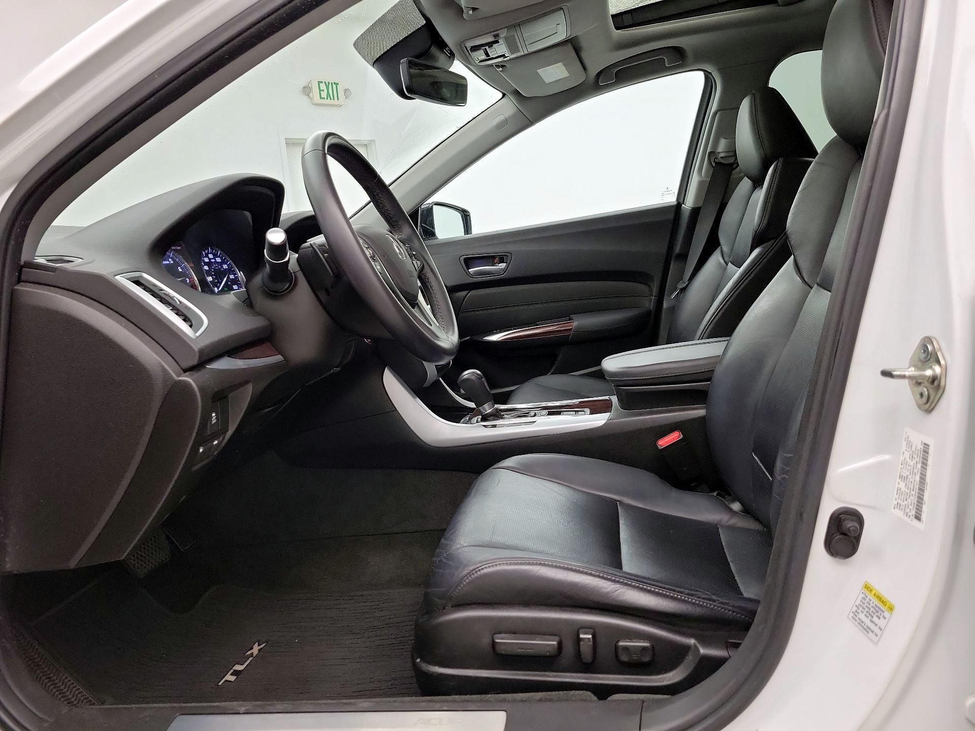 Thumbnail: 2017 Acura TLX - 11