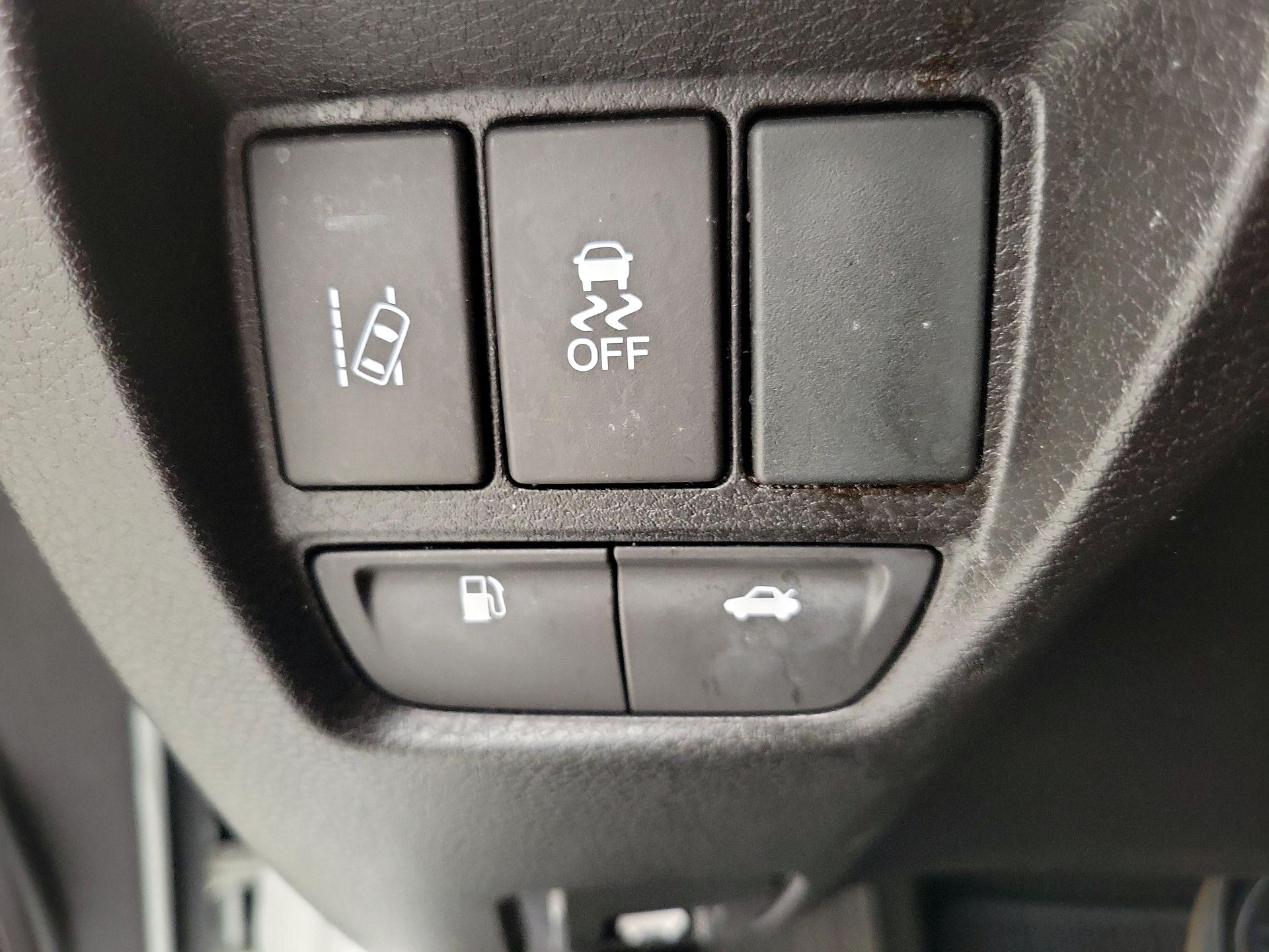 Thumbnail: 2017 Acura TLX - 13