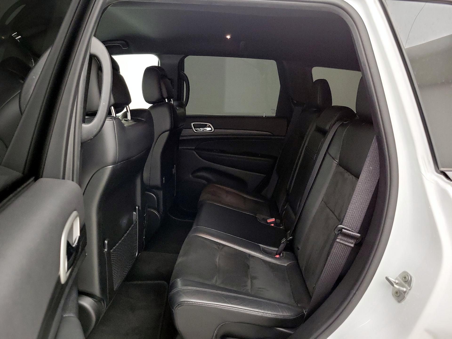 Thumbnail: 2022 Jeep Grand Cherokee - 20