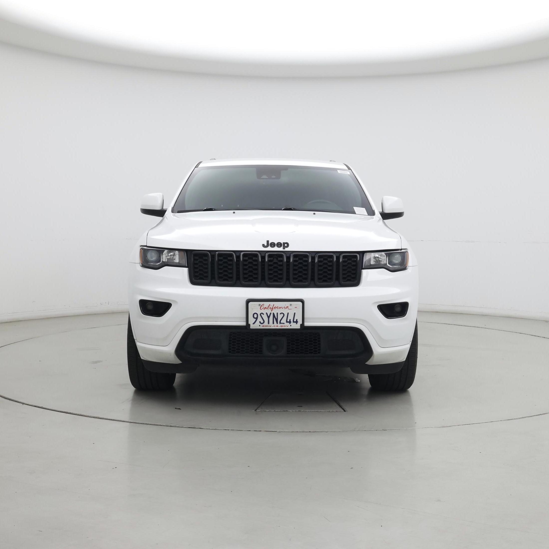 Thumbnail: 2022 Jeep Grand Cherokee - 5