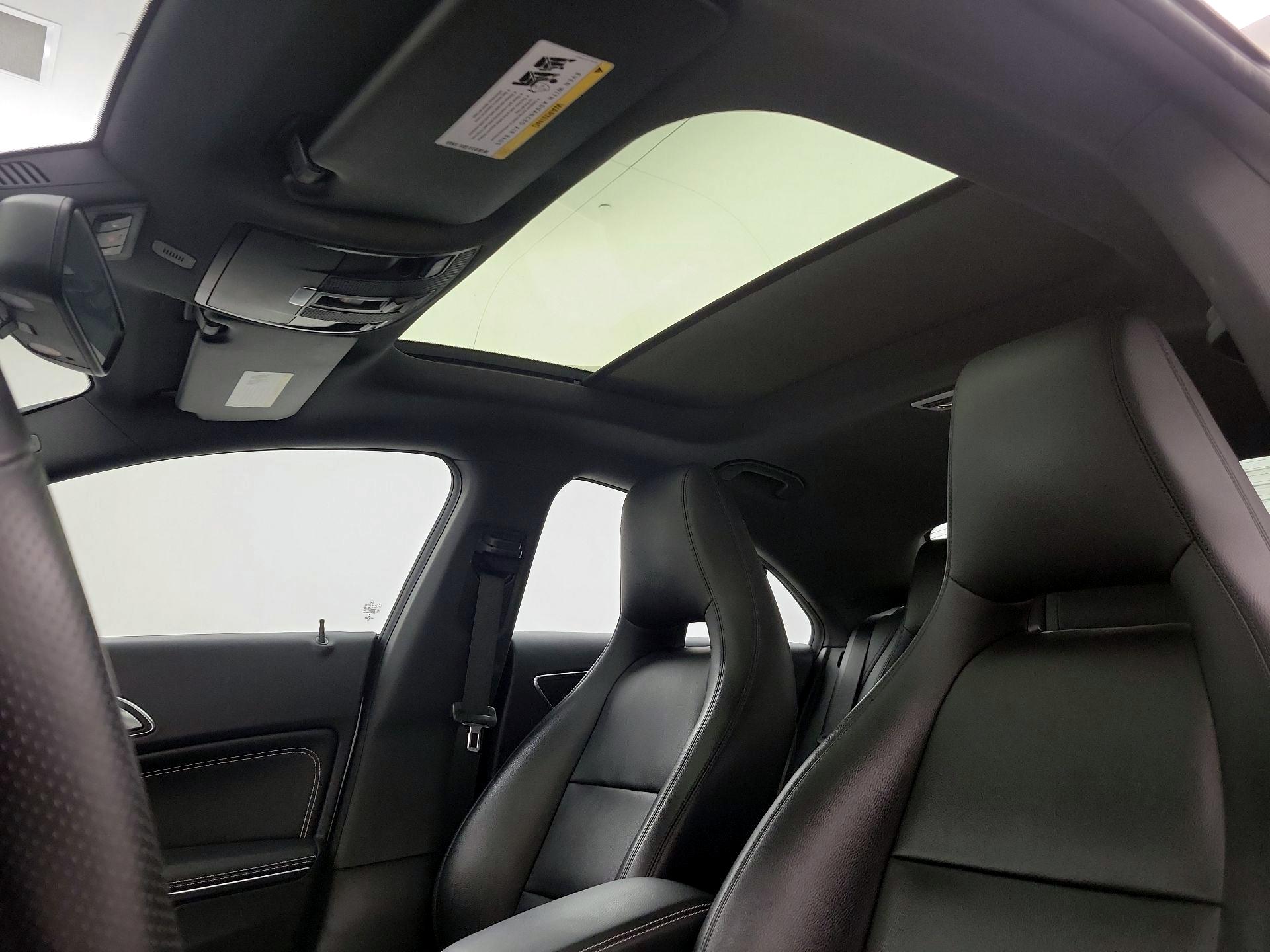 Thumbnail: 2015 Mercedes-Benz CLA - 18