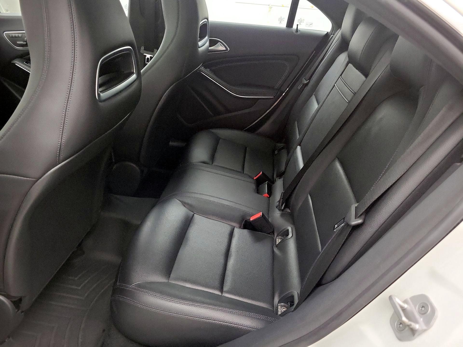 Thumbnail: 2015 Mercedes-Benz CLA - 19