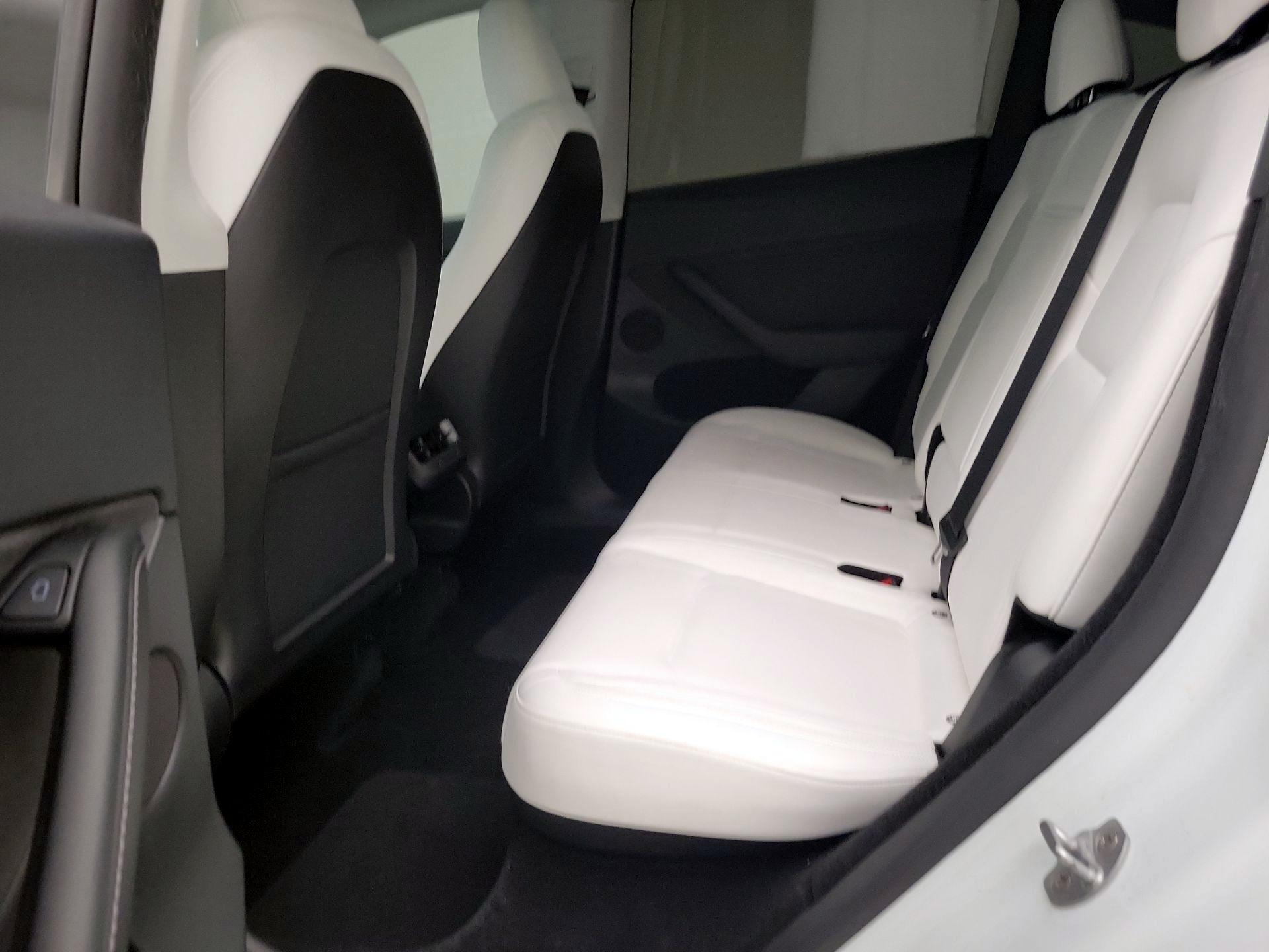 Thumbnail: 2023 Tesla Model Y - 19