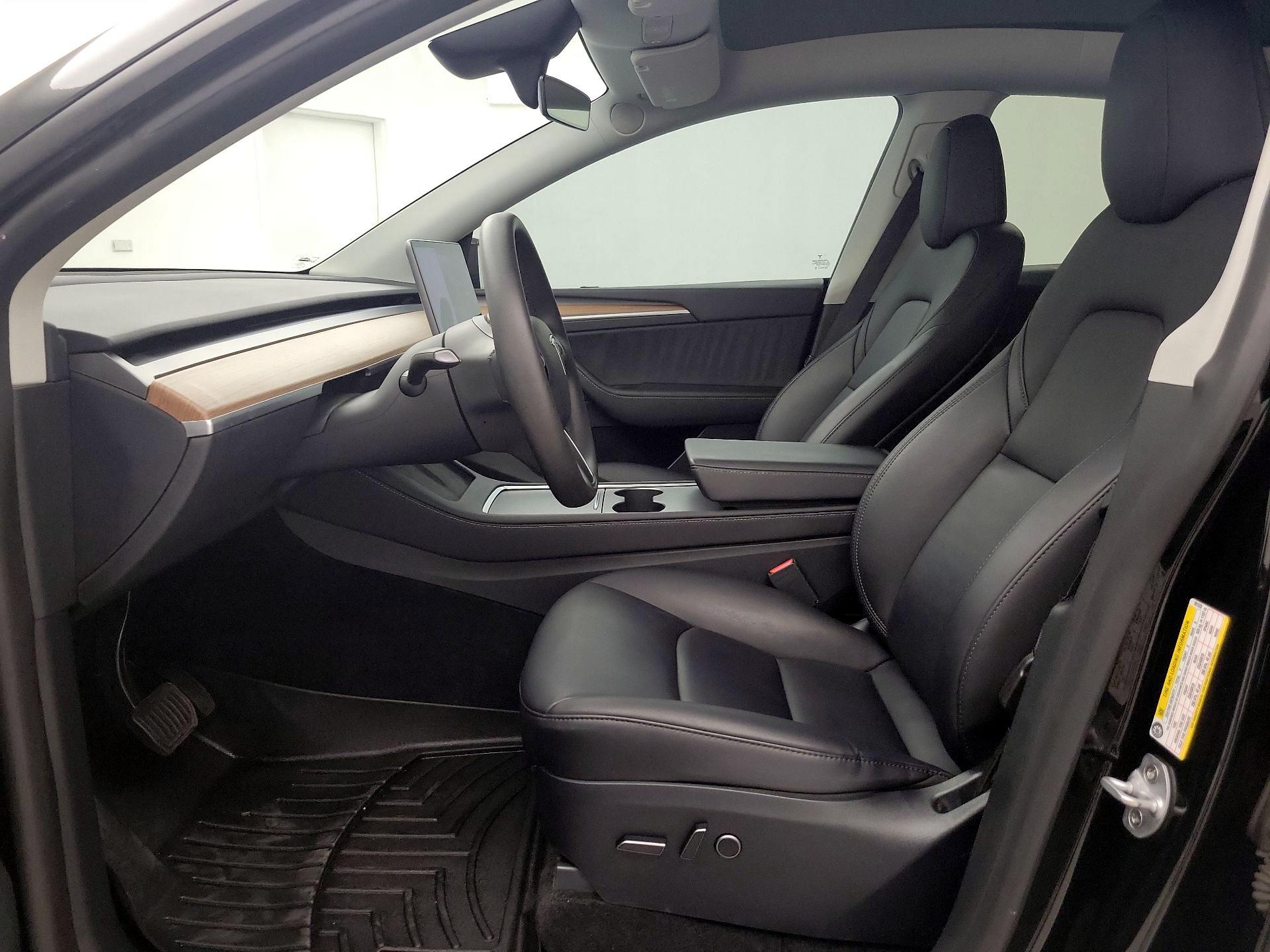 Thumbnail: 2024 Tesla Model Y - 11