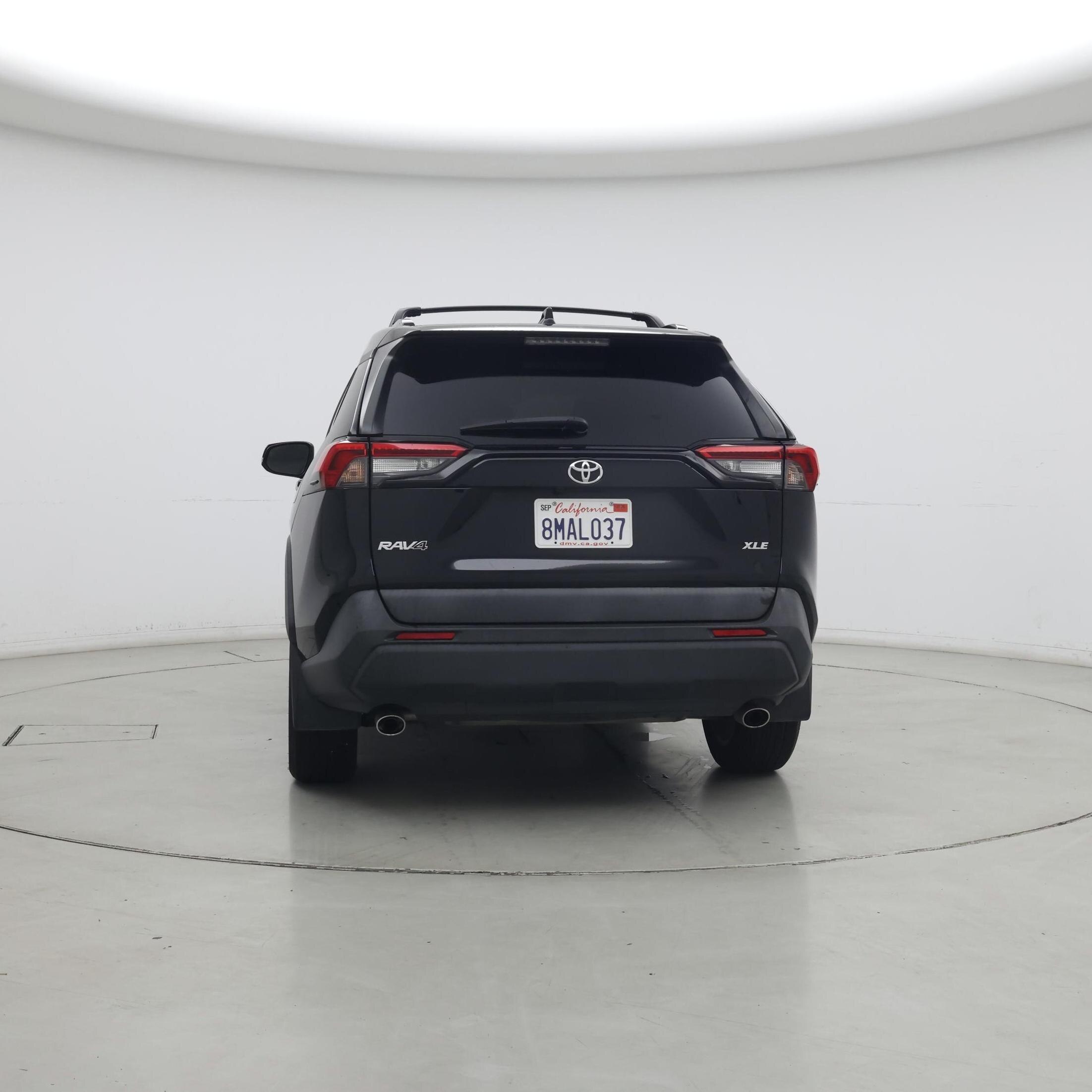 Thumbnail: 2019 Toyota RAV4 - 6