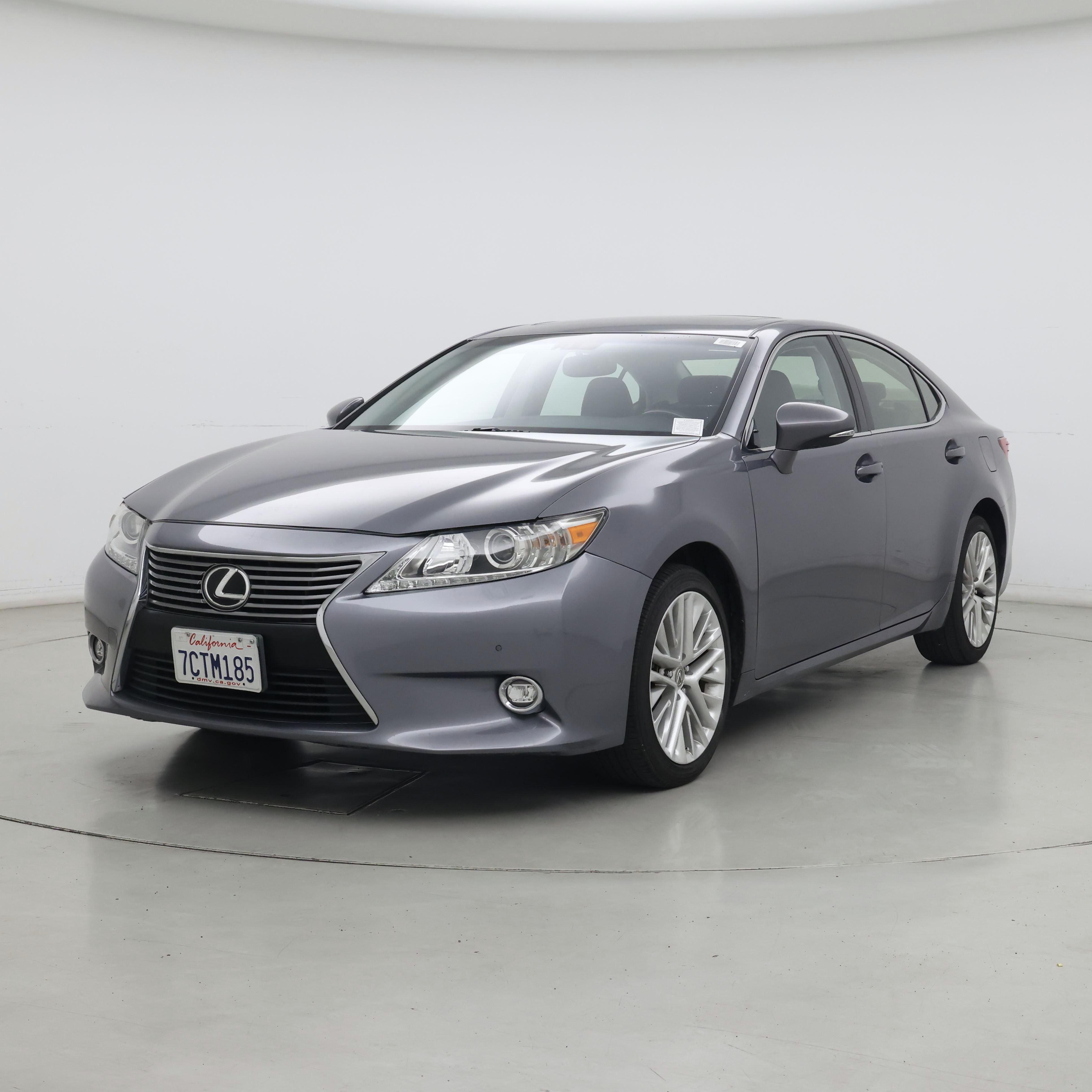Thumbnail: 2014 Lexus ES - 4