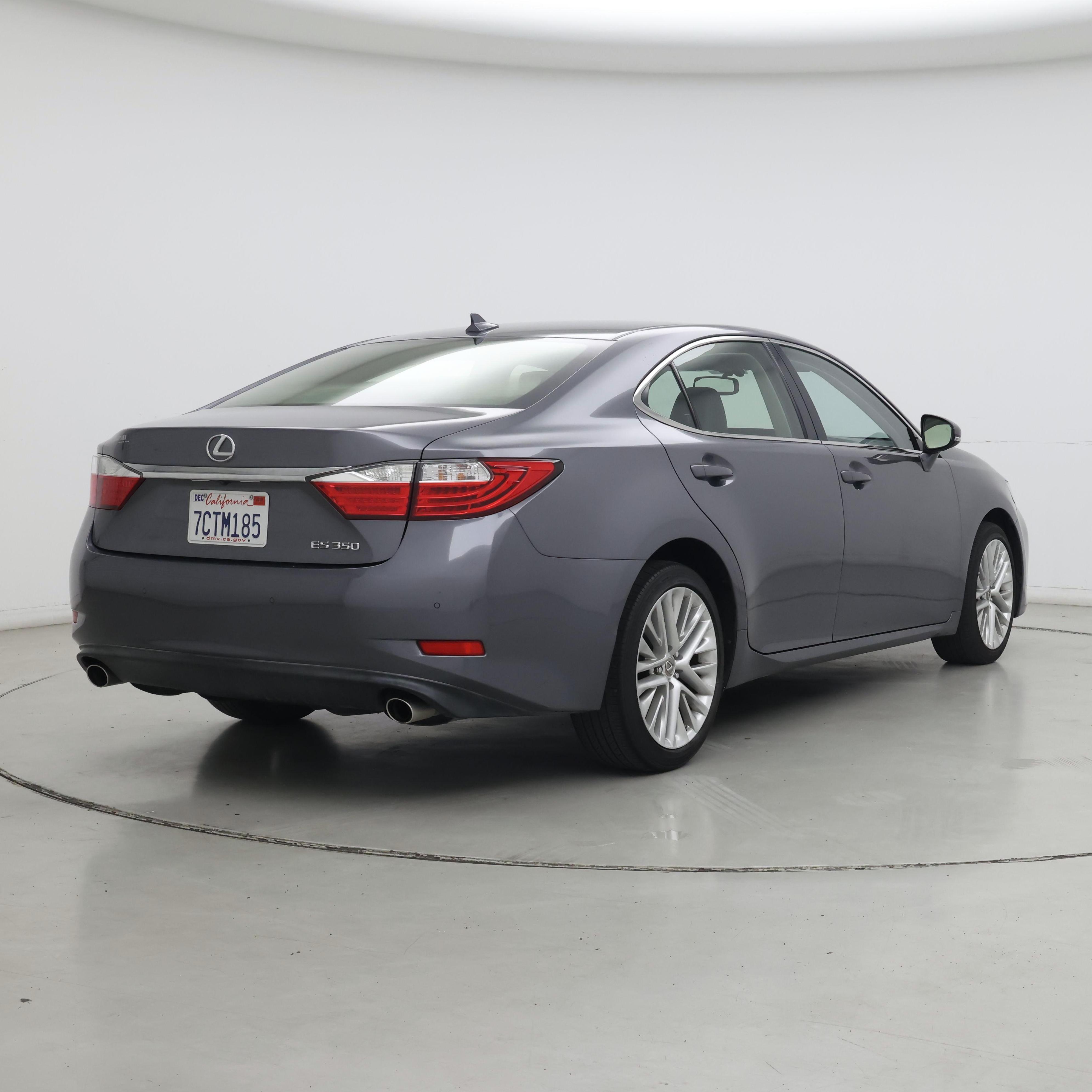 Thumbnail: 2014 Lexus ES - 8