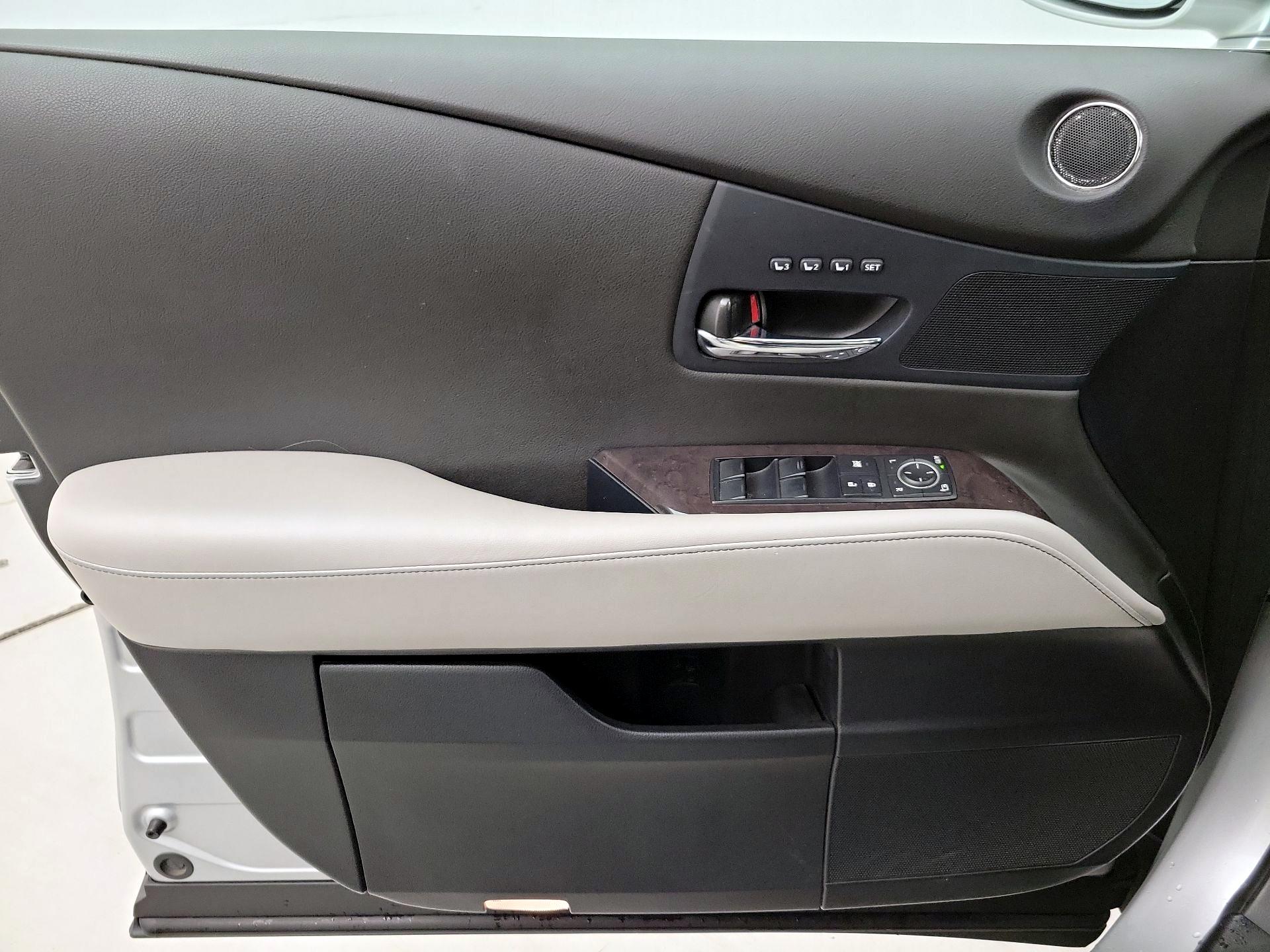 Thumbnail: 2015 Lexus RX - 12