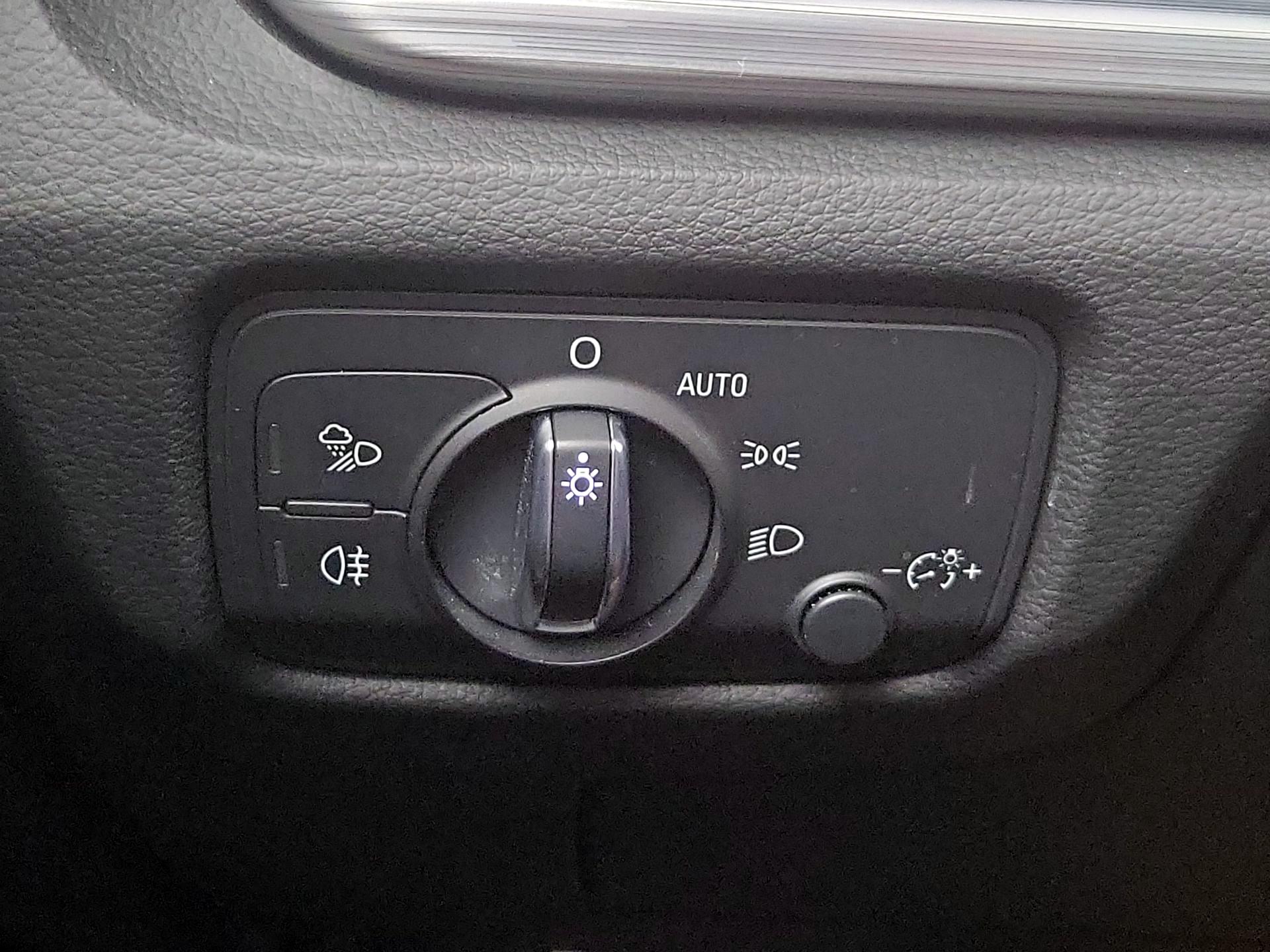 Thumbnail: 2018 Audi A3 - 13