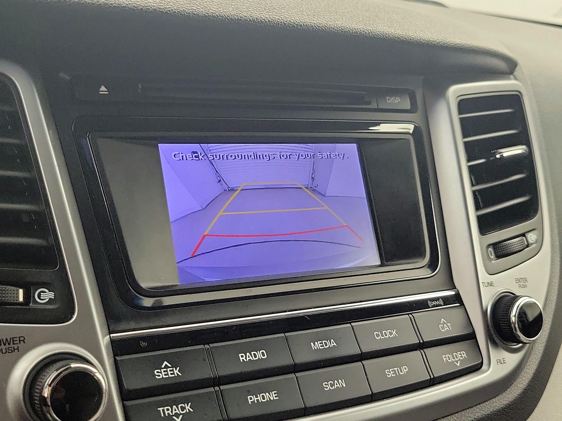 Thumbnail: 2016 Hyundai Tucson - 14