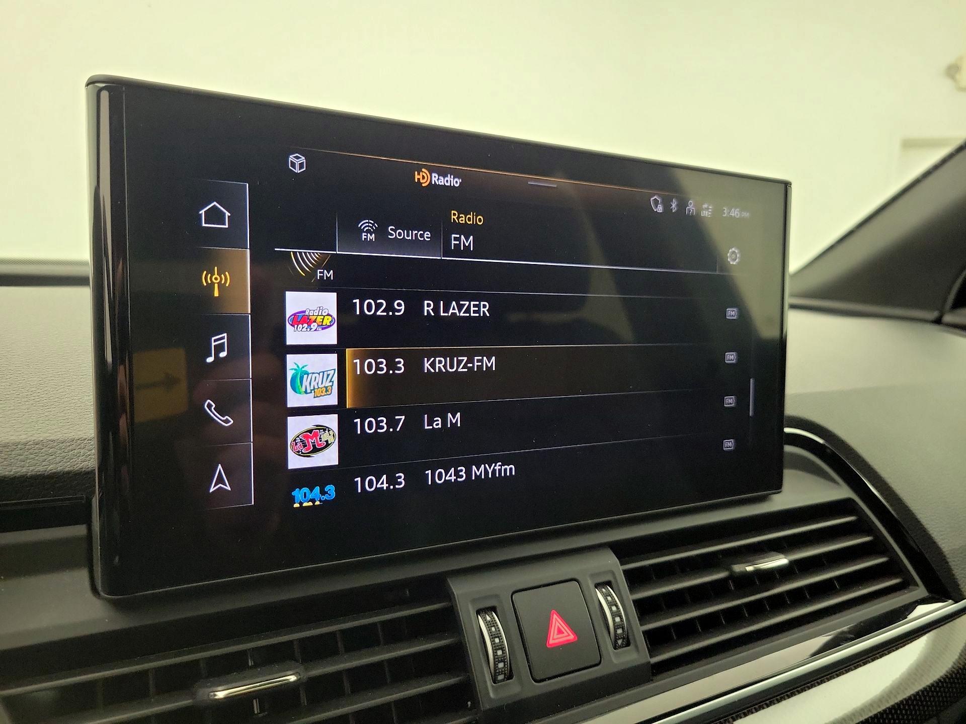 Thumbnail: 2022 Audi SQ5 - 15