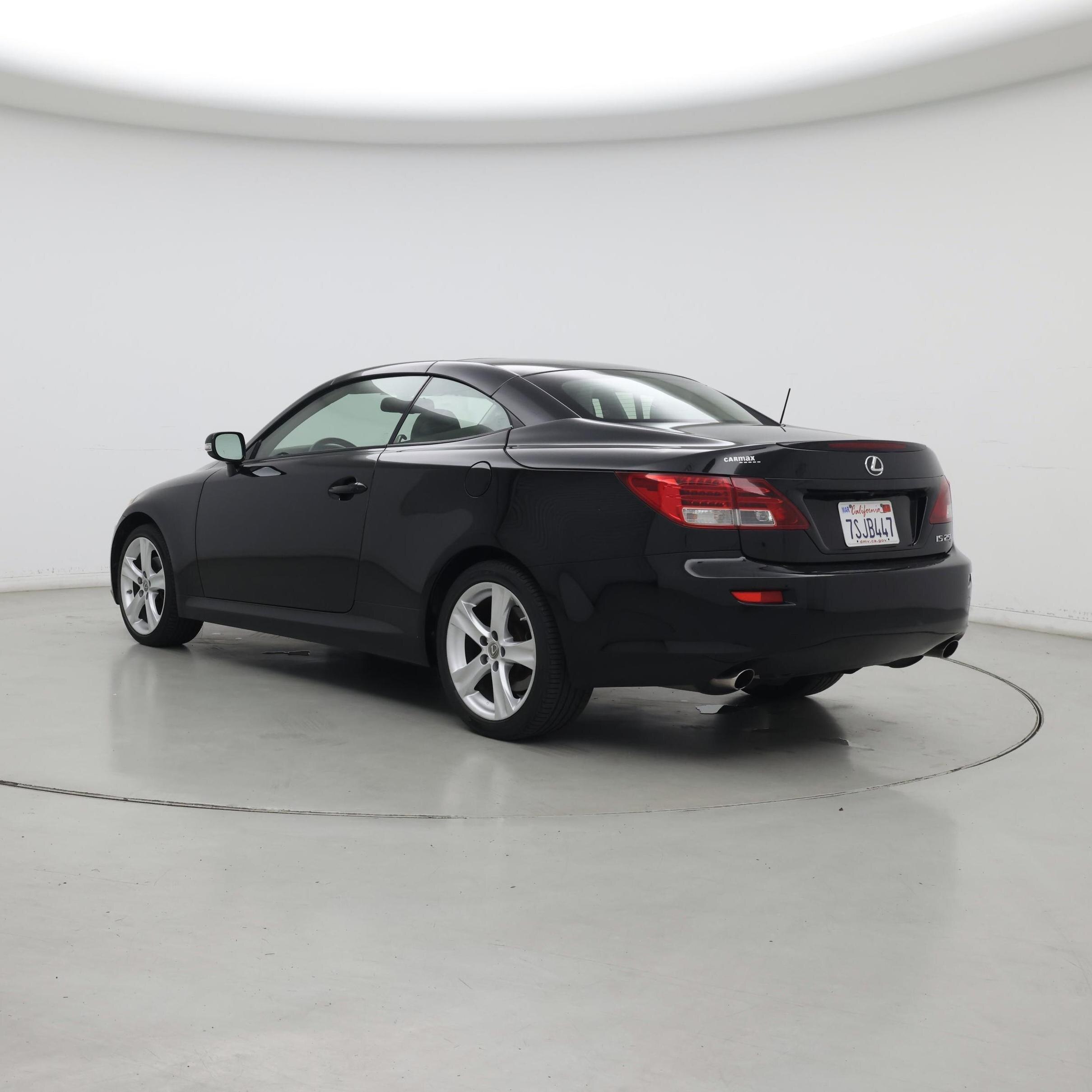 Thumbnail: 2015 Lexus IS - 2