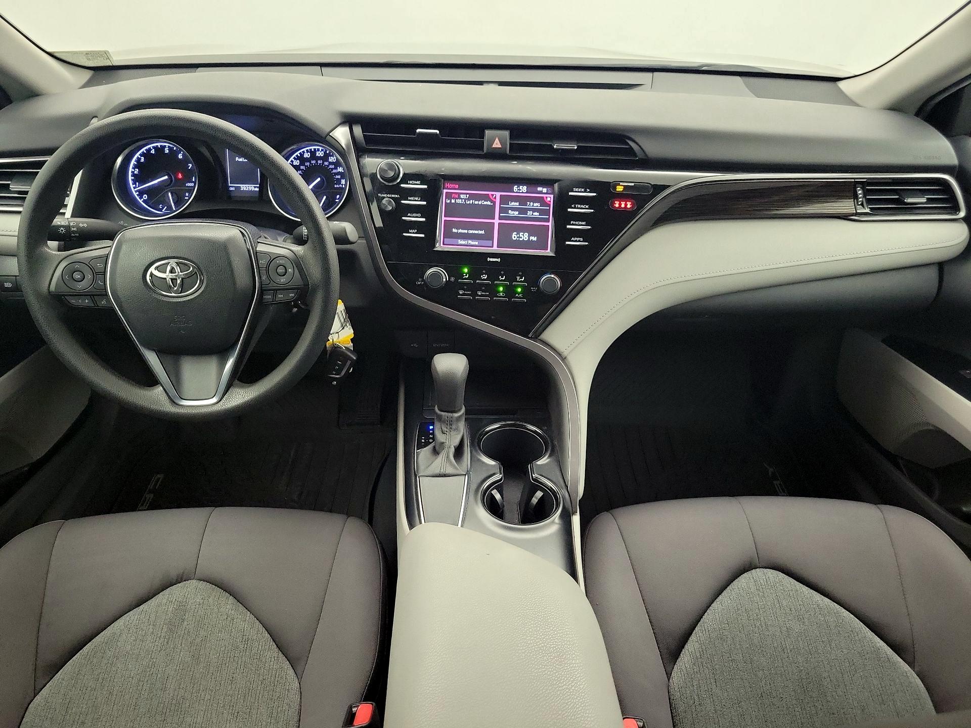 Thumbnail: 2020 Toyota Camry - 9