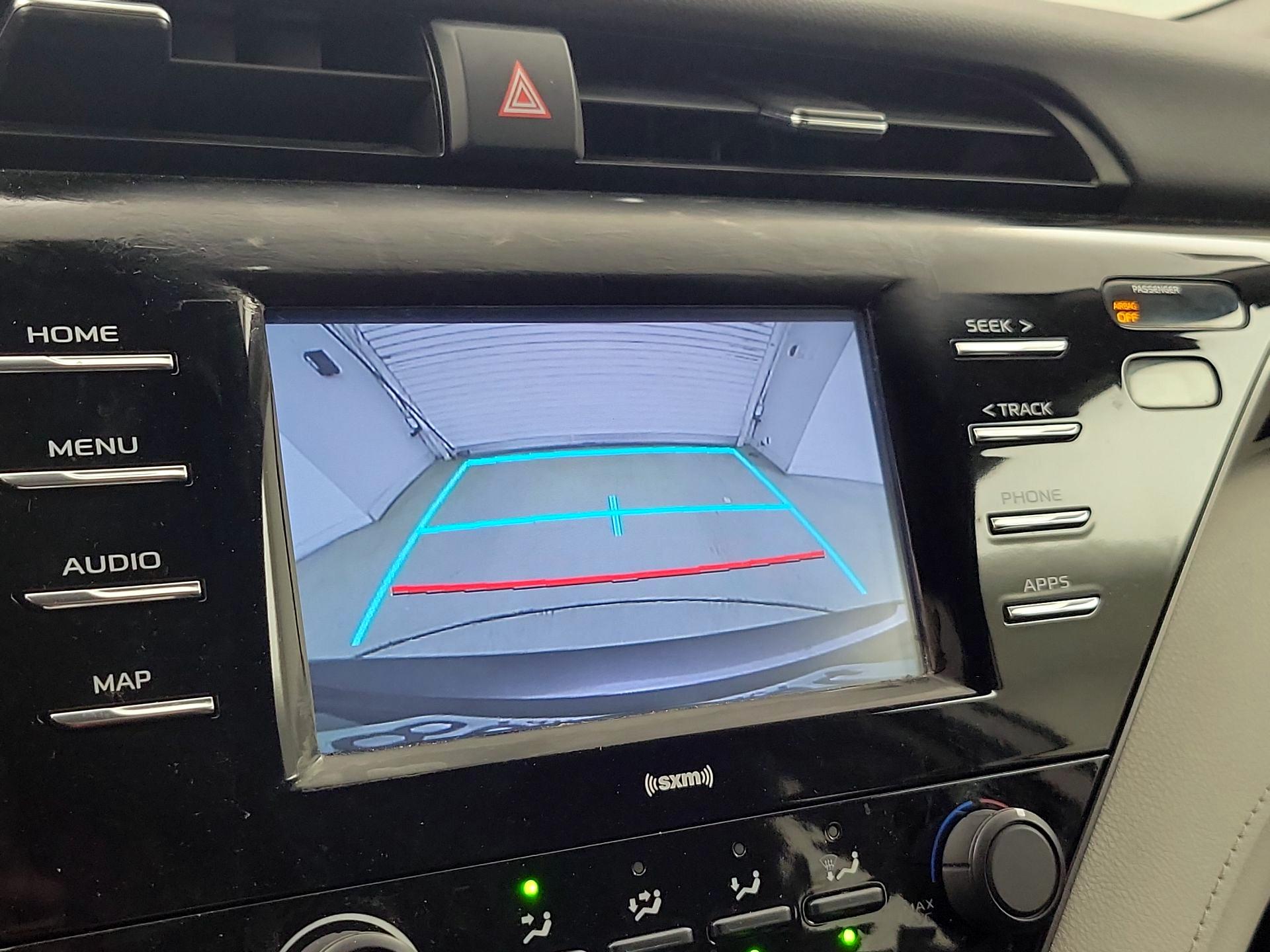 Thumbnail: 2020 Toyota Camry - 14