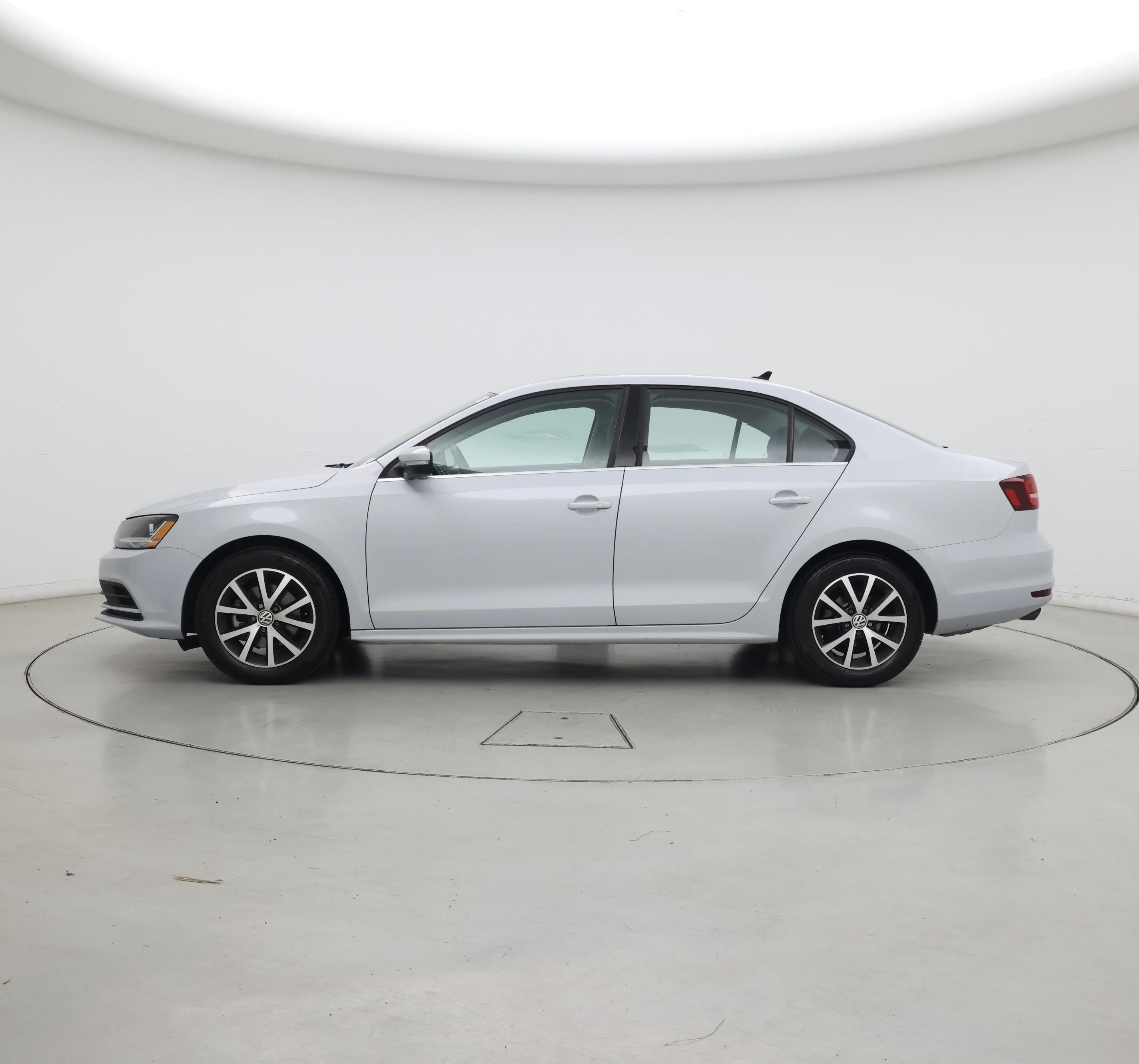 Thumbnail: 2017 Volkswagen Jetta - 3