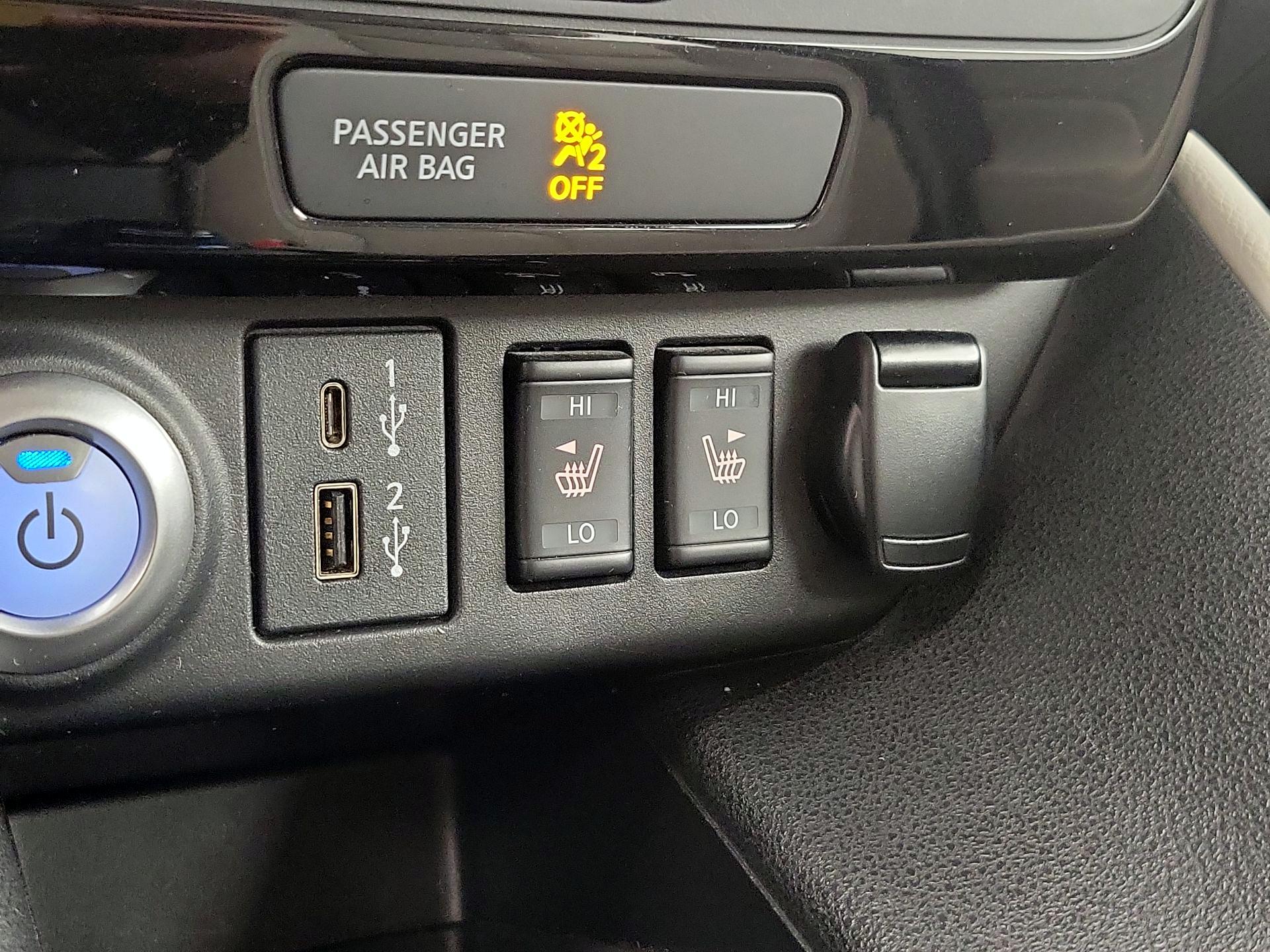 Thumbnail: 2020 Nissan Leaf - 19