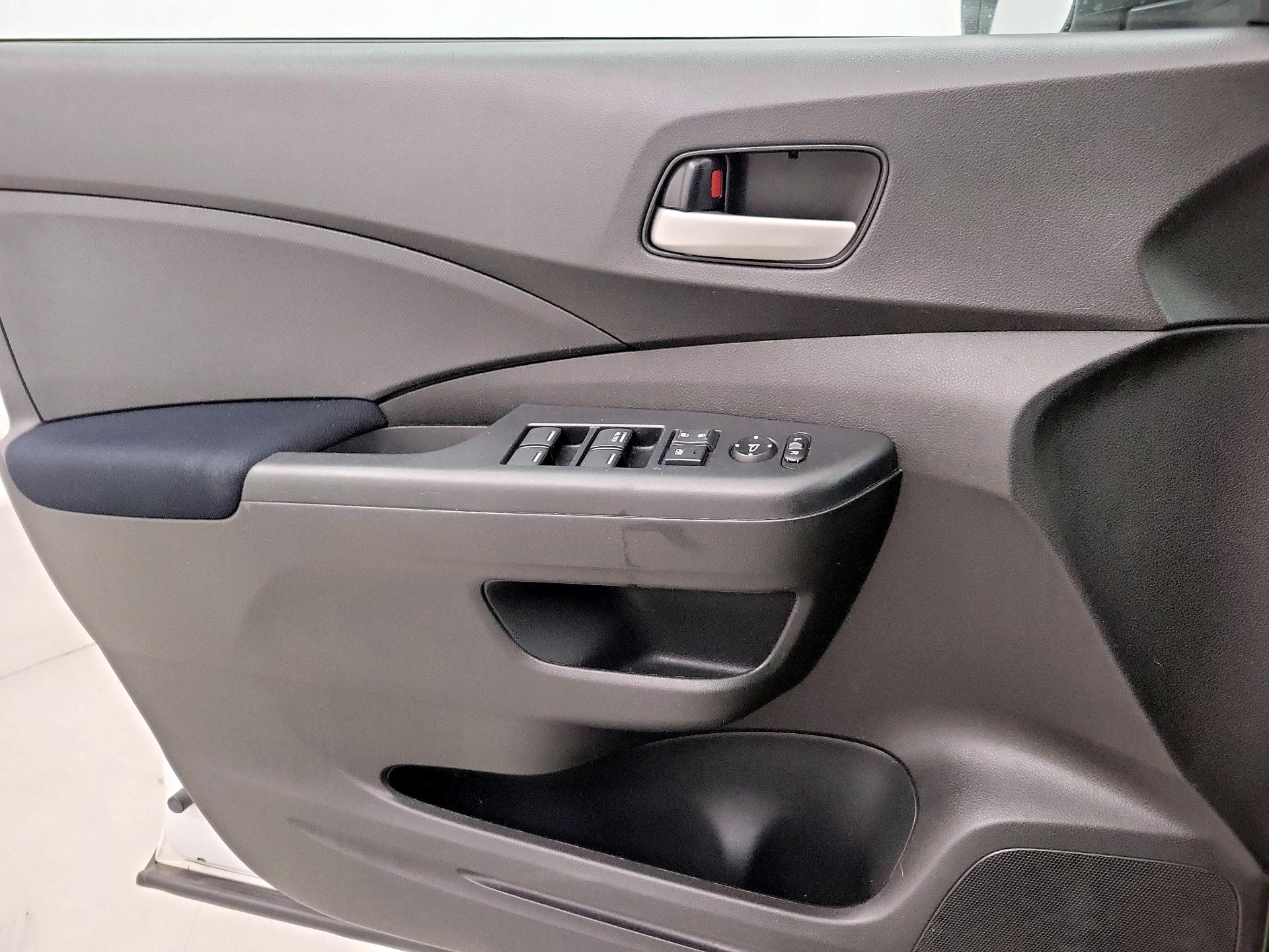 Thumbnail: 2016 Honda CR-V - 12