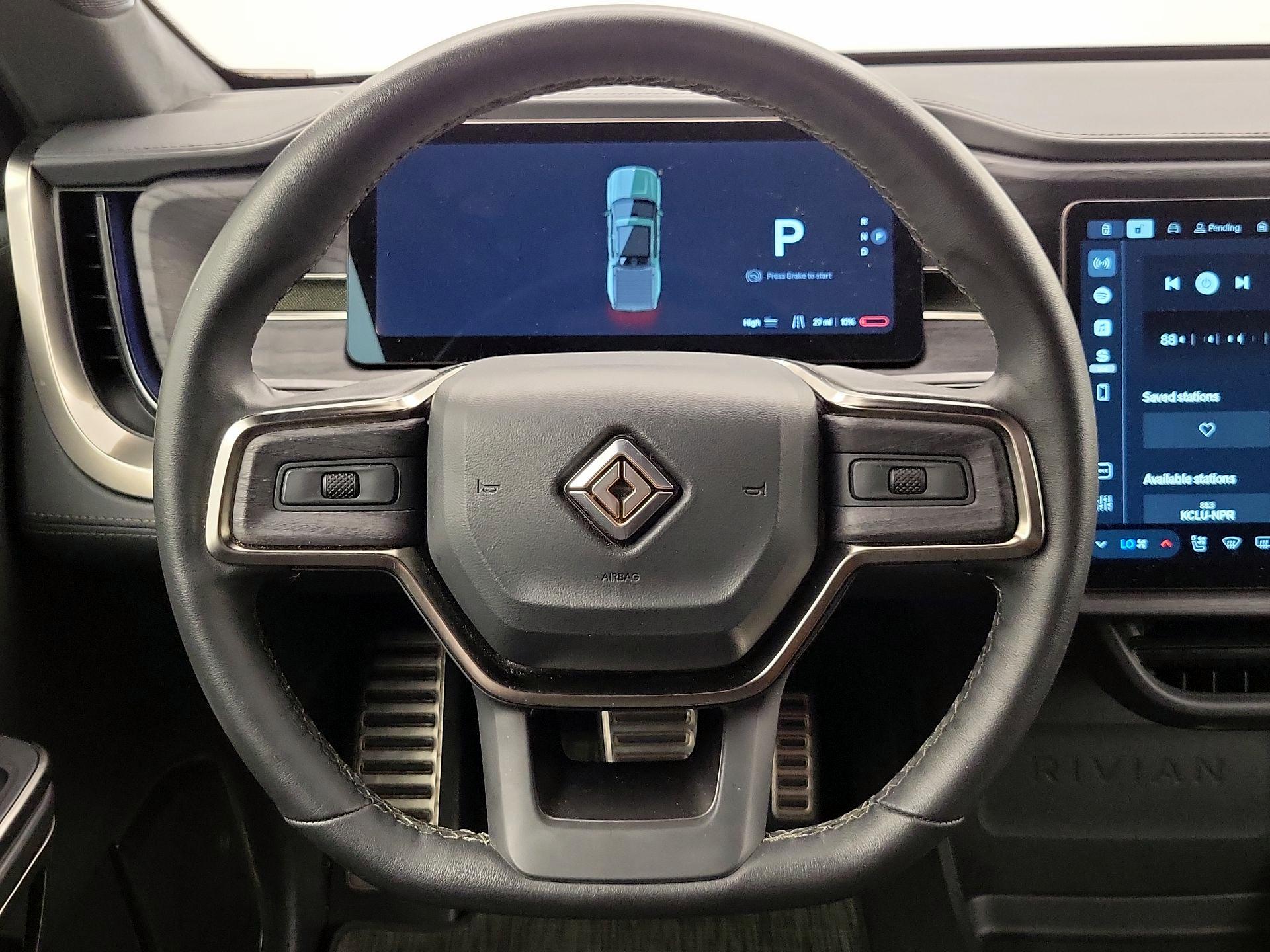 Thumbnail: 2024 Rivian R1T - 10