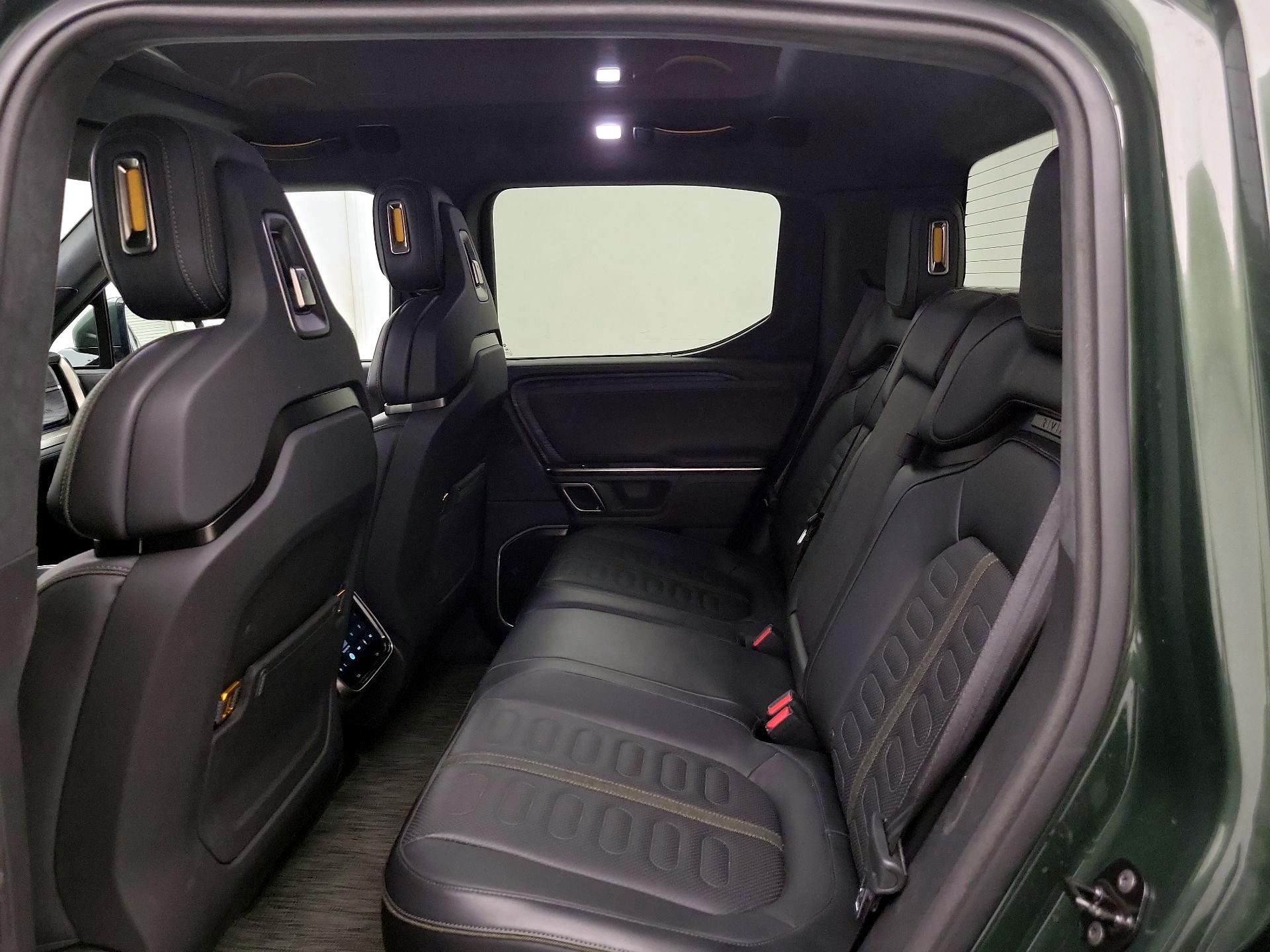 Thumbnail: 2024 Rivian R1T - 20