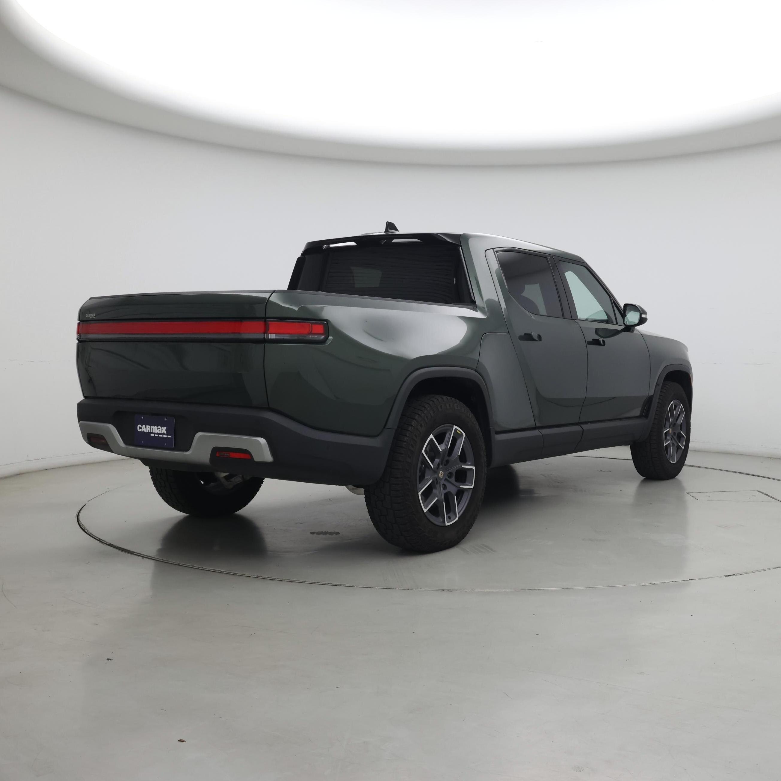 Thumbnail: 2024 Rivian R1T - 8