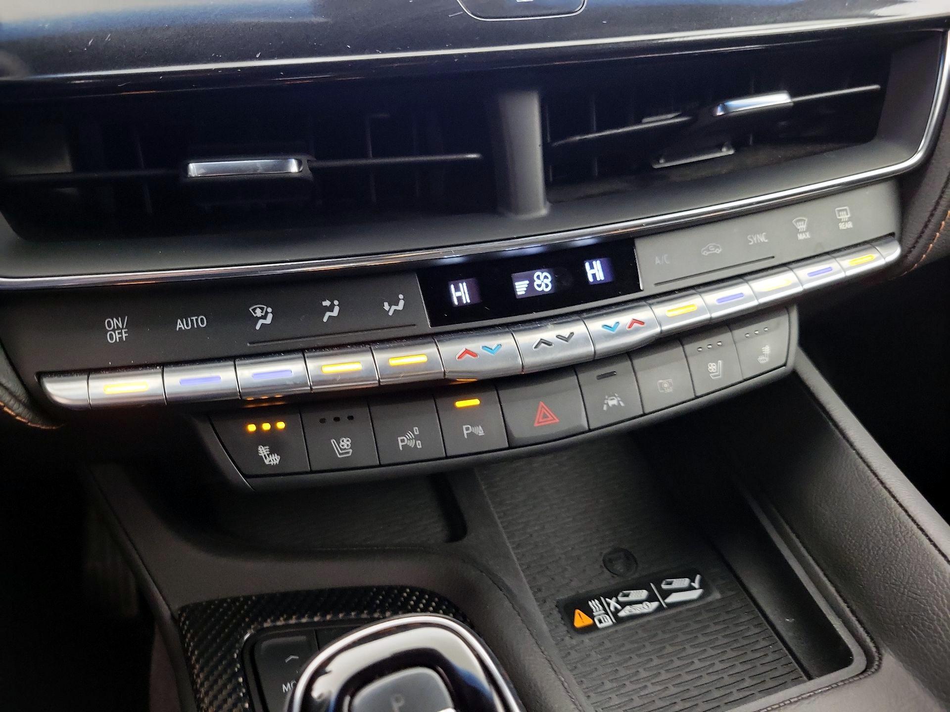 Thumbnail: 2023 Cadillac CT5 - 17